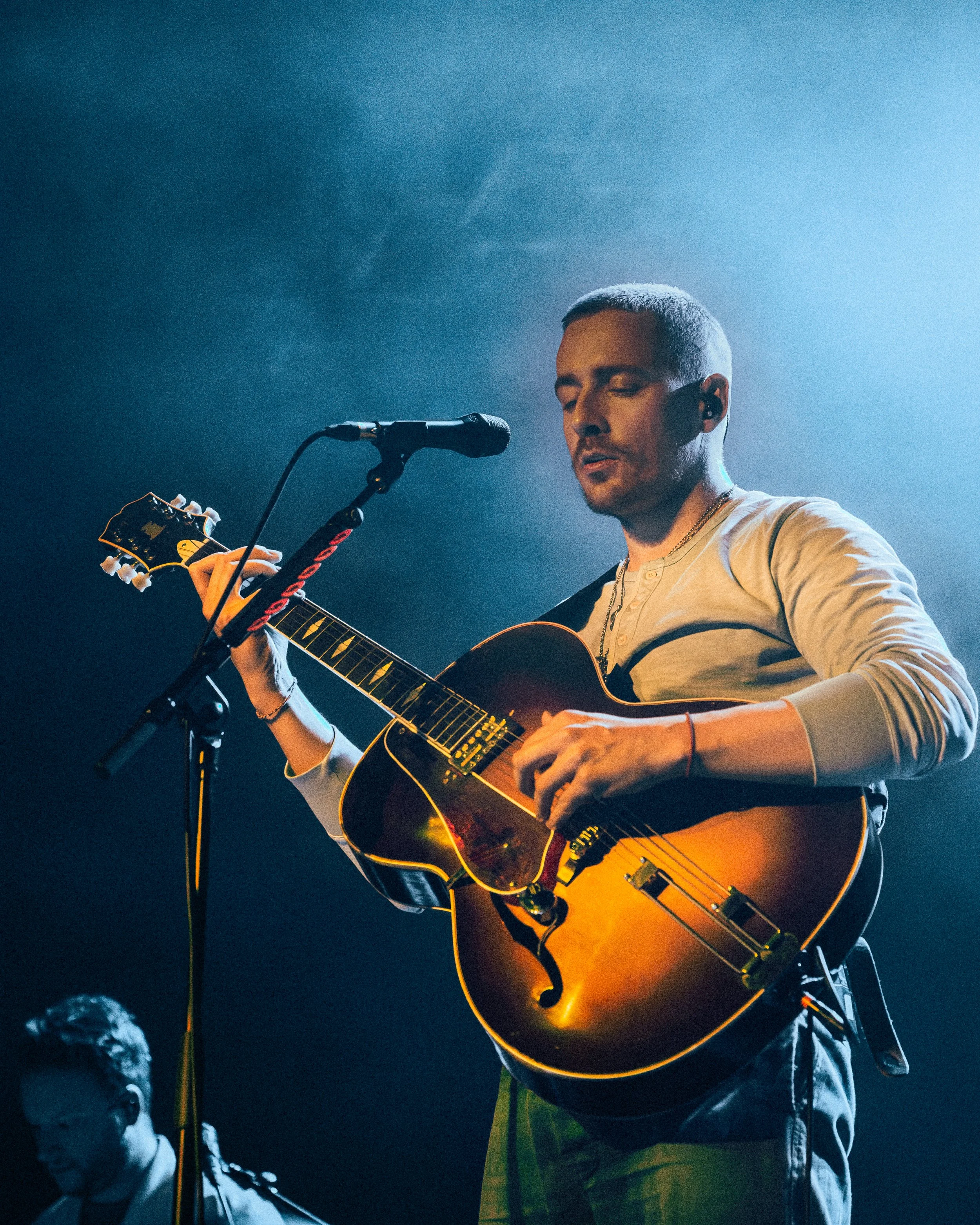 Dermot Kennedy . Belfast