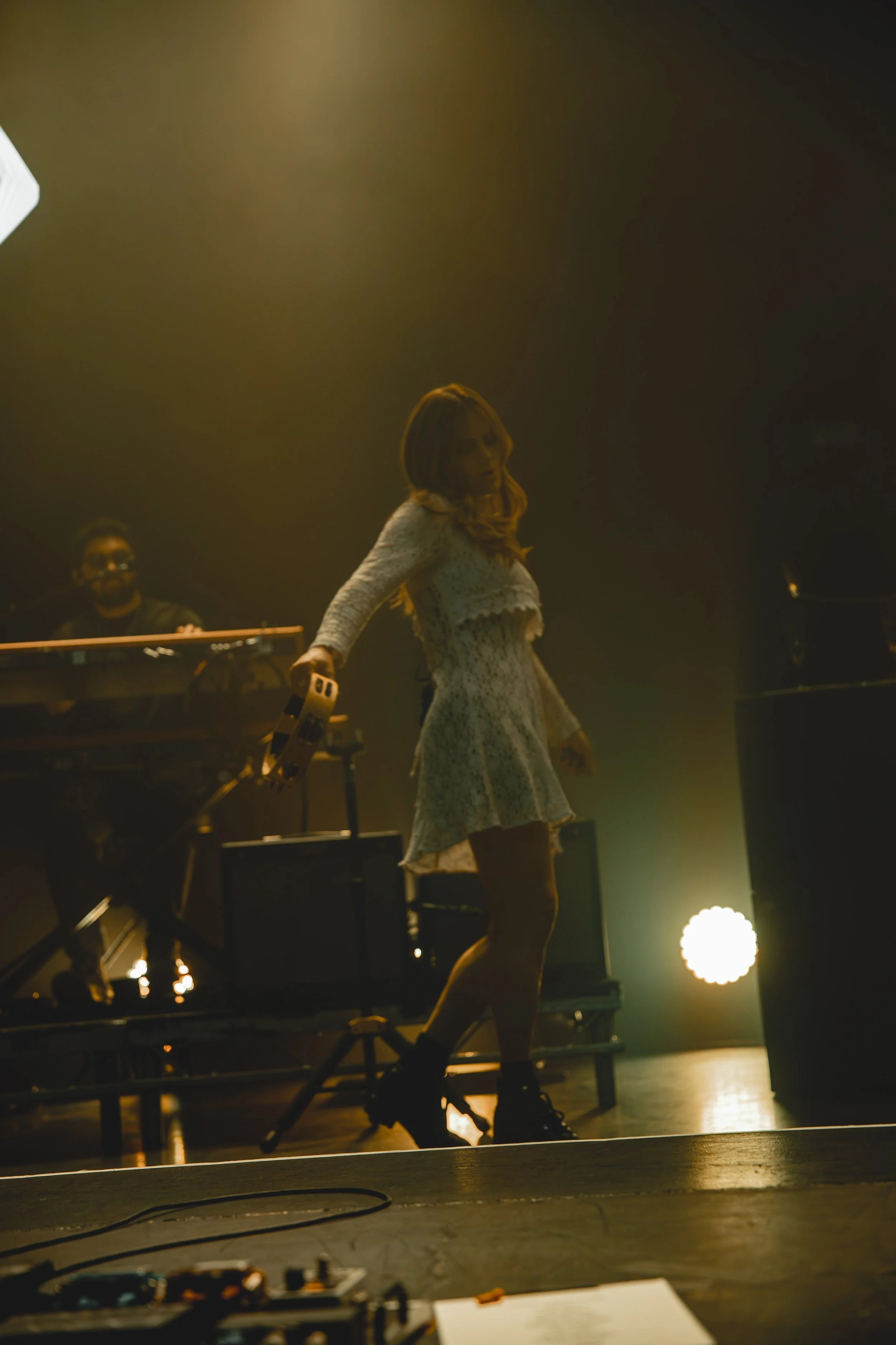 JULIA STONE