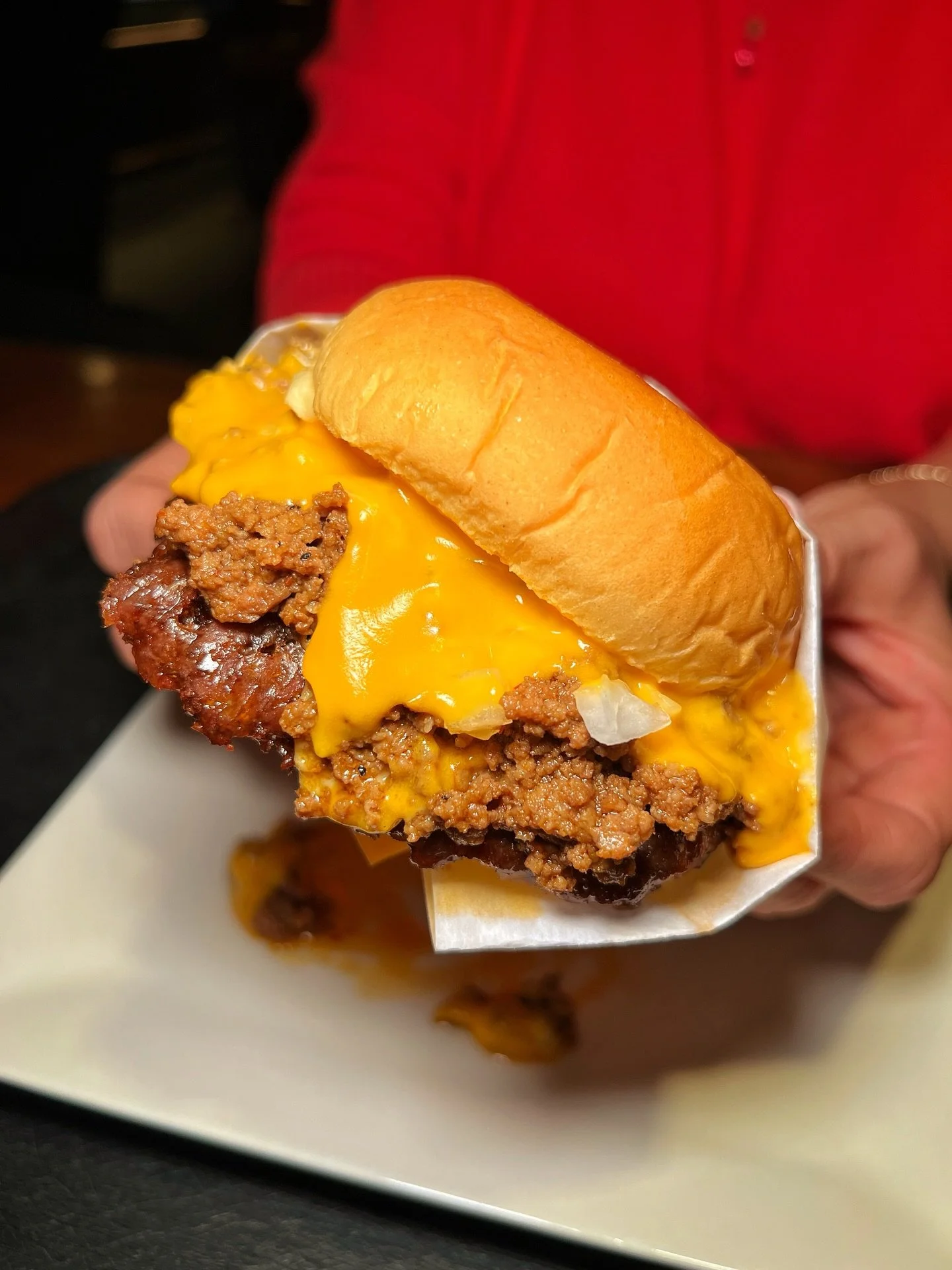 Juicy patties stacked with molten chili and cheese &ndash; DOUBLE CHILI CHEESE BURGER is messy in the best way! 🍔🧀🔥
#SMASHEDNYC #NYC #NewYorkCity 
📍 516 Hudson St, NYC (West Village)
📍 94 3rd Ave, NYC (East Village)
📍 55 Water St, Brooklyn (Tim