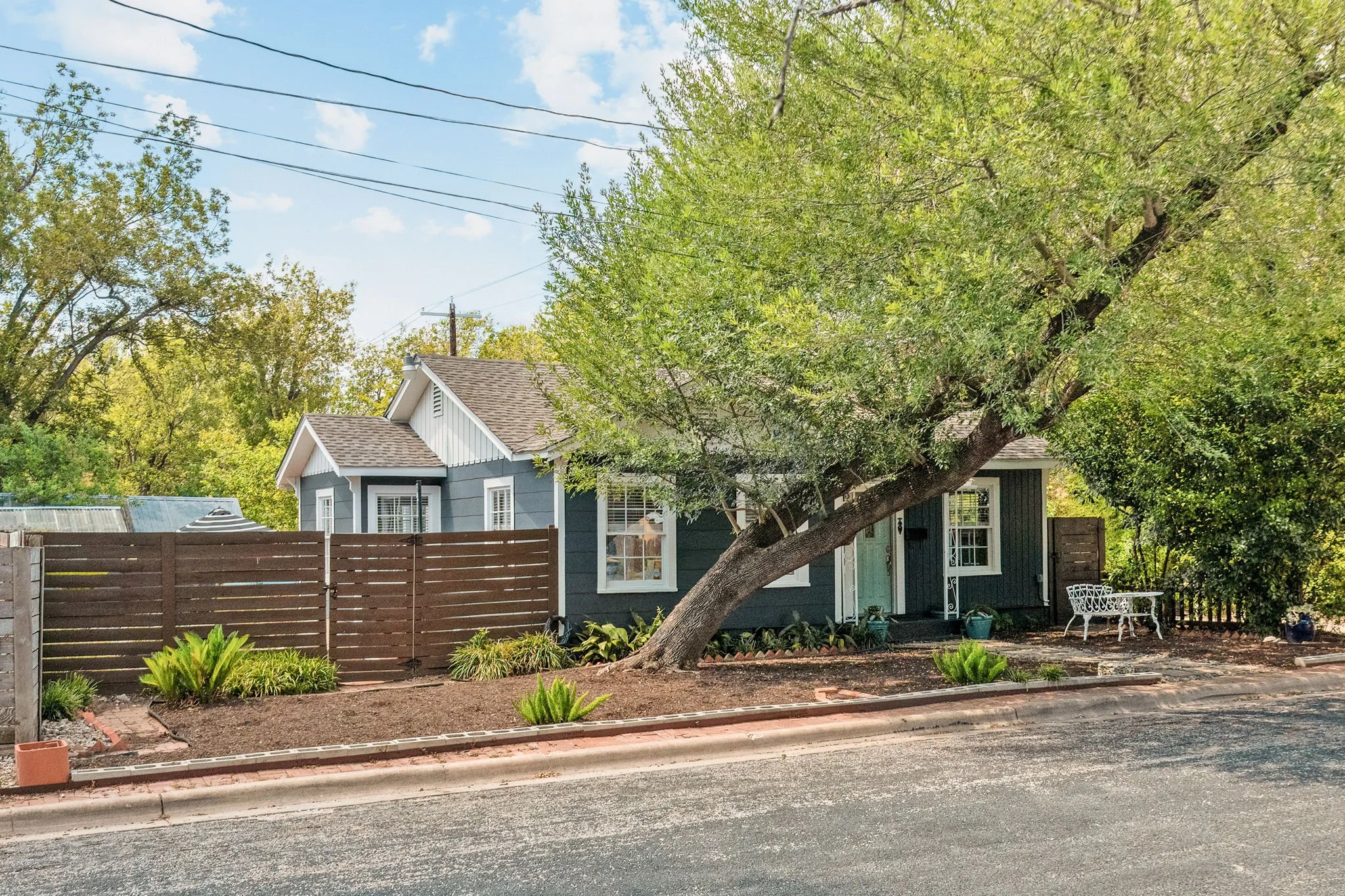 54-154 -305 E 50TH ST.jpg