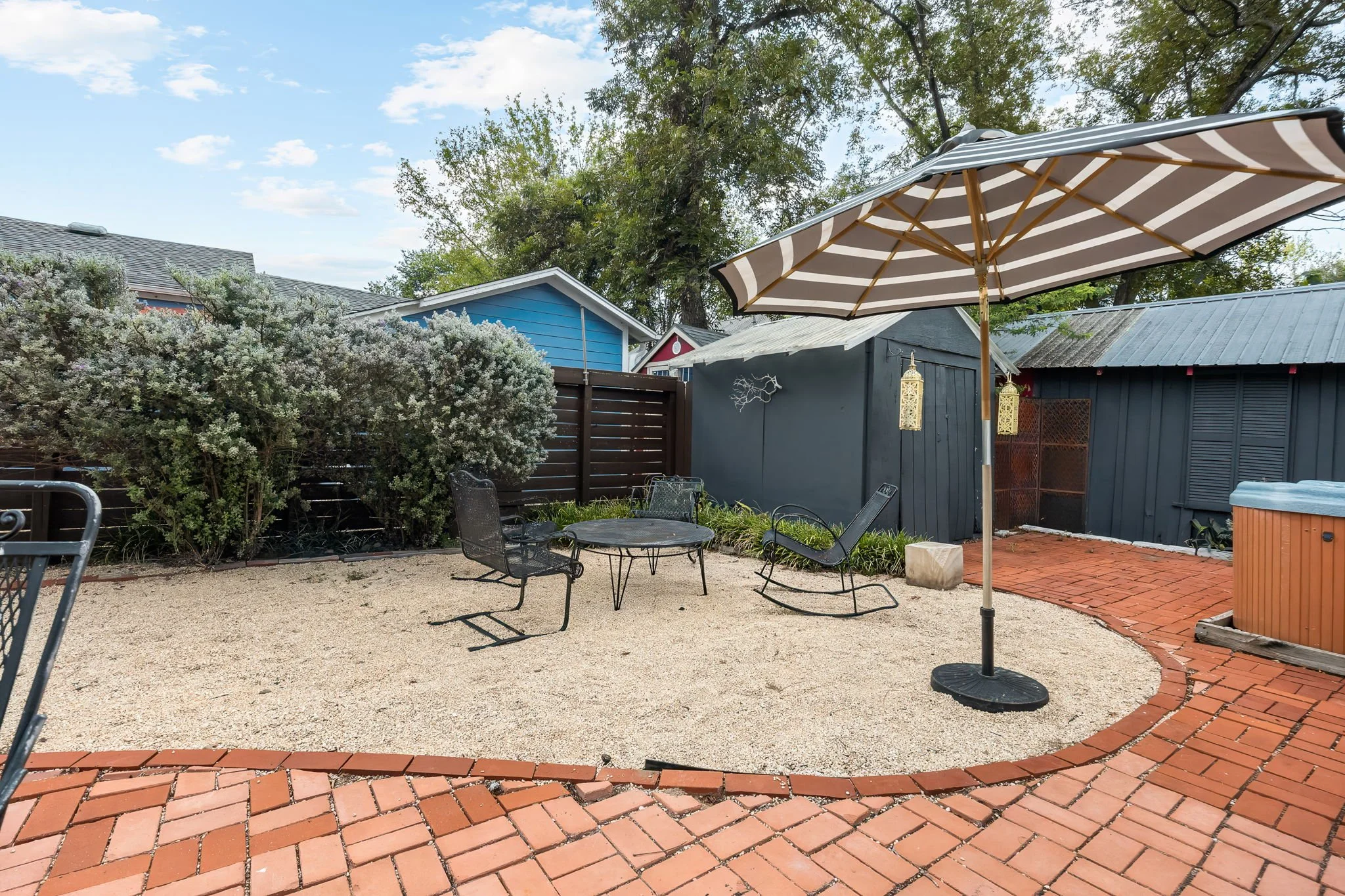 48-148 -305 E 50TH ST.jpg