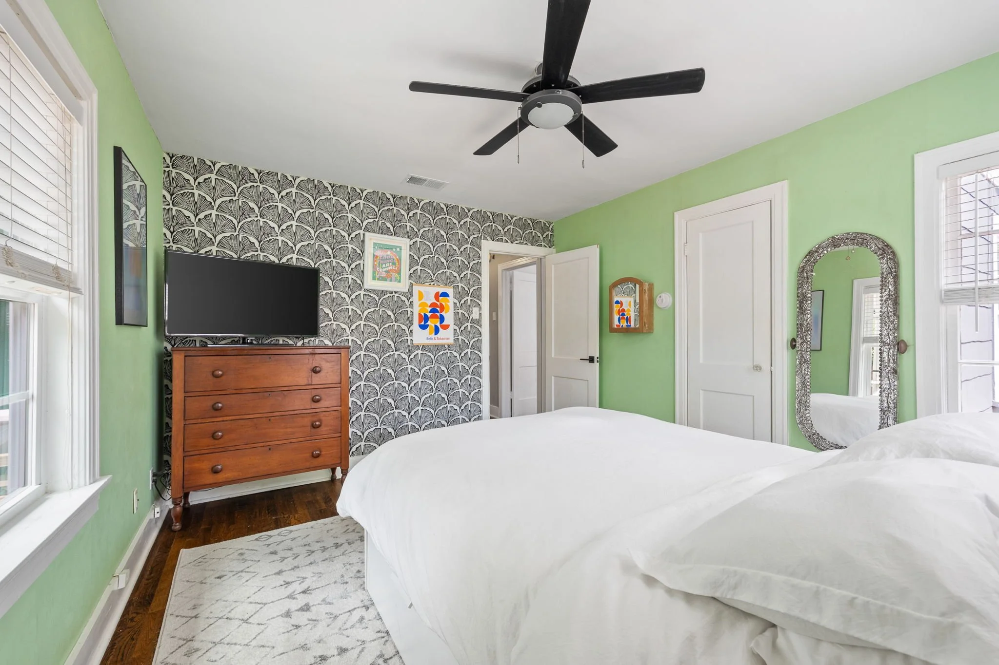 27-127 -305 E 50TH ST.jpg