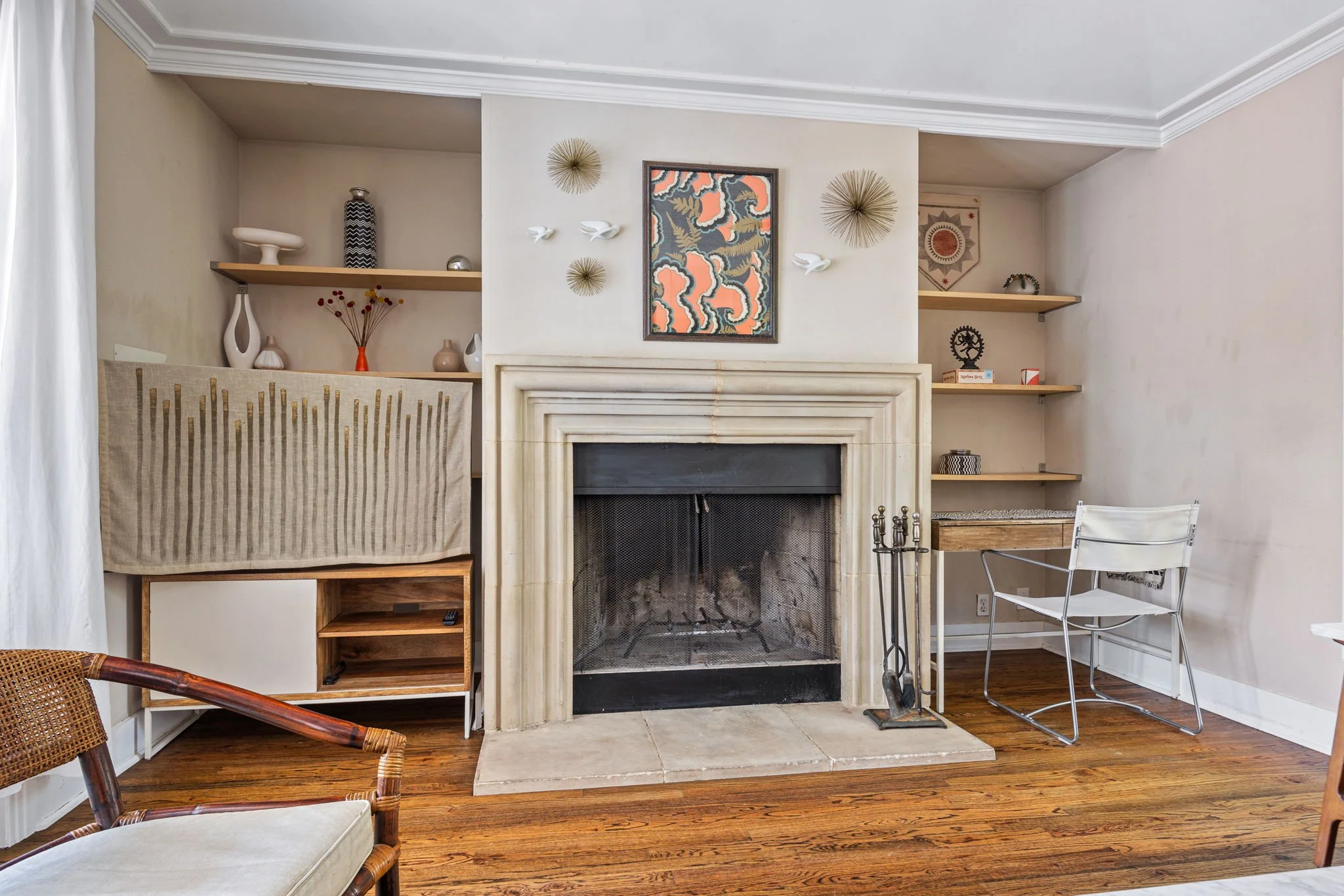 21-121 -305 E 50TH ST.jpg