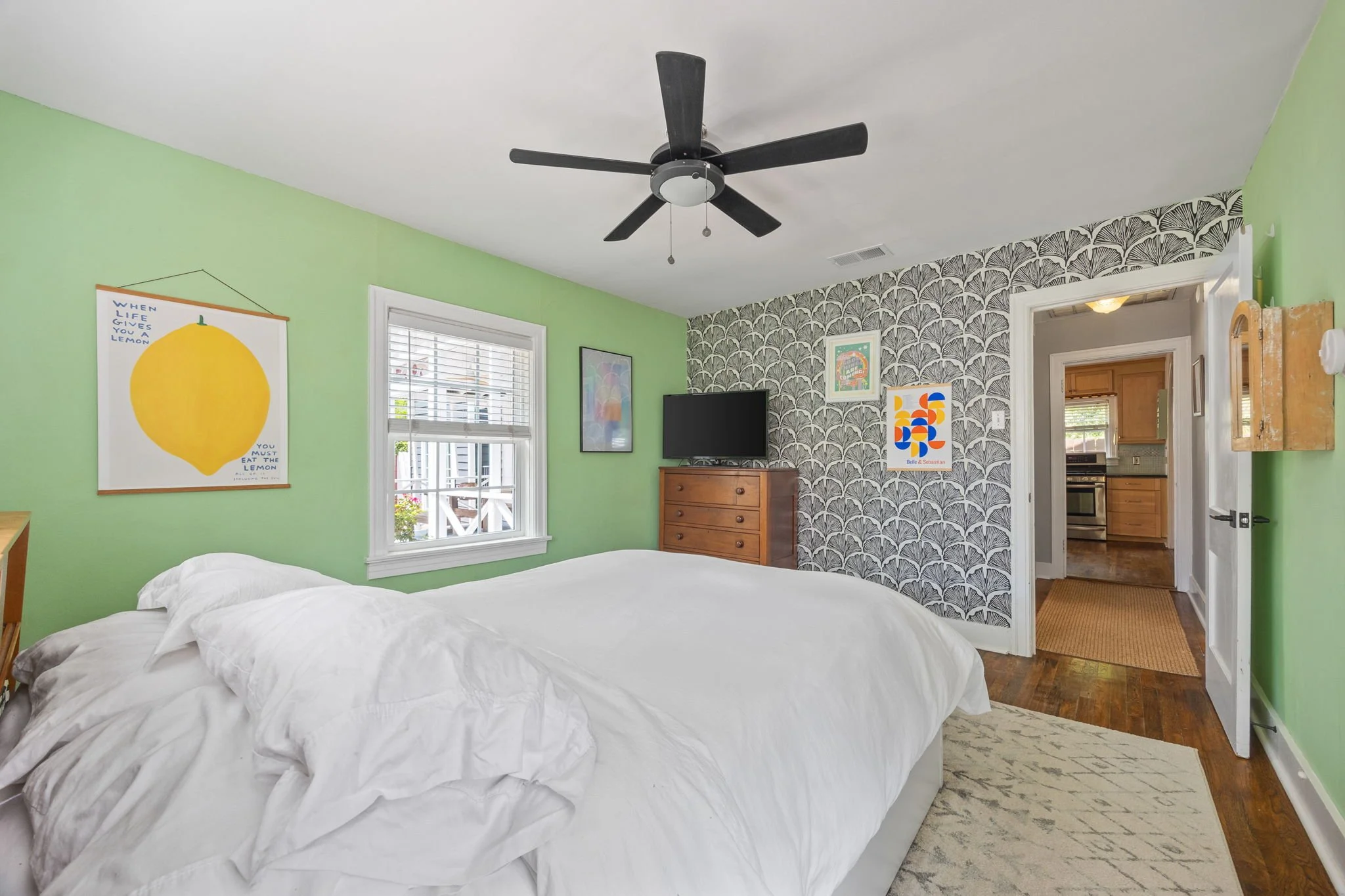 28-128 -305 E 50TH ST.jpg