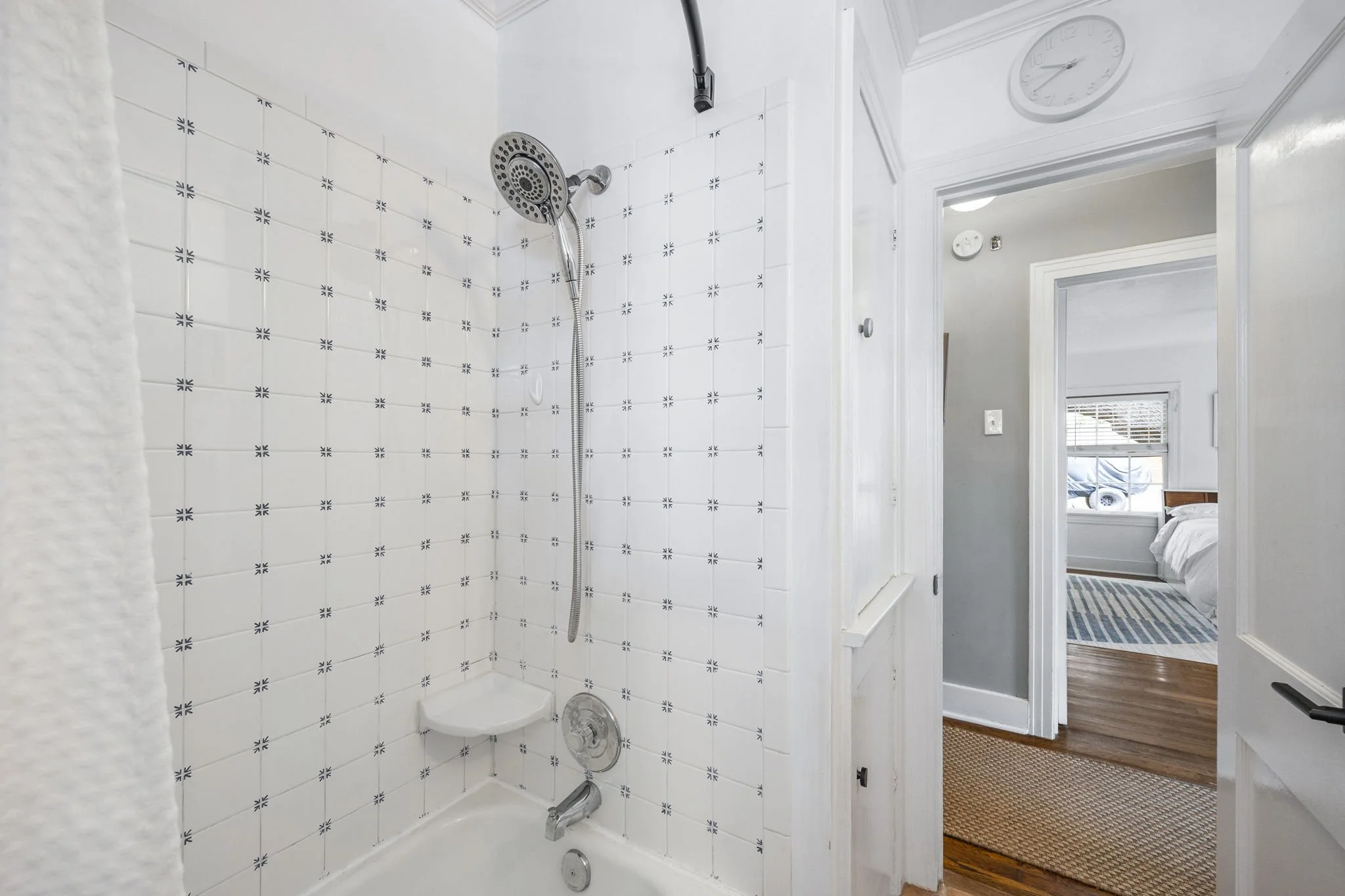 31-131 -305 E 50TH ST.jpg