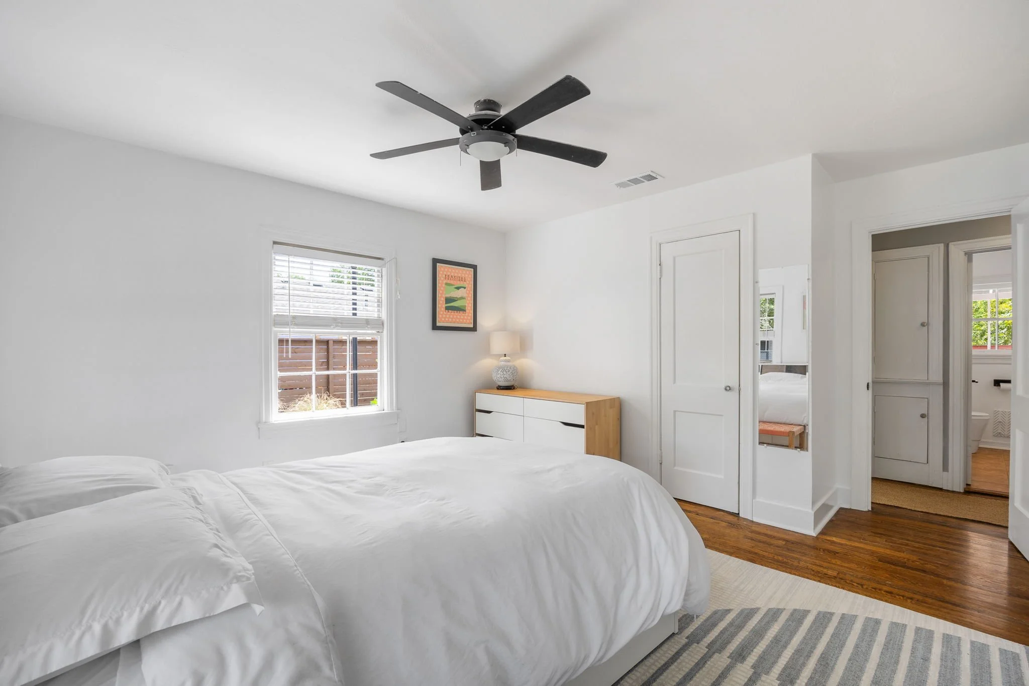 33-133 -305 E 50TH ST.jpg