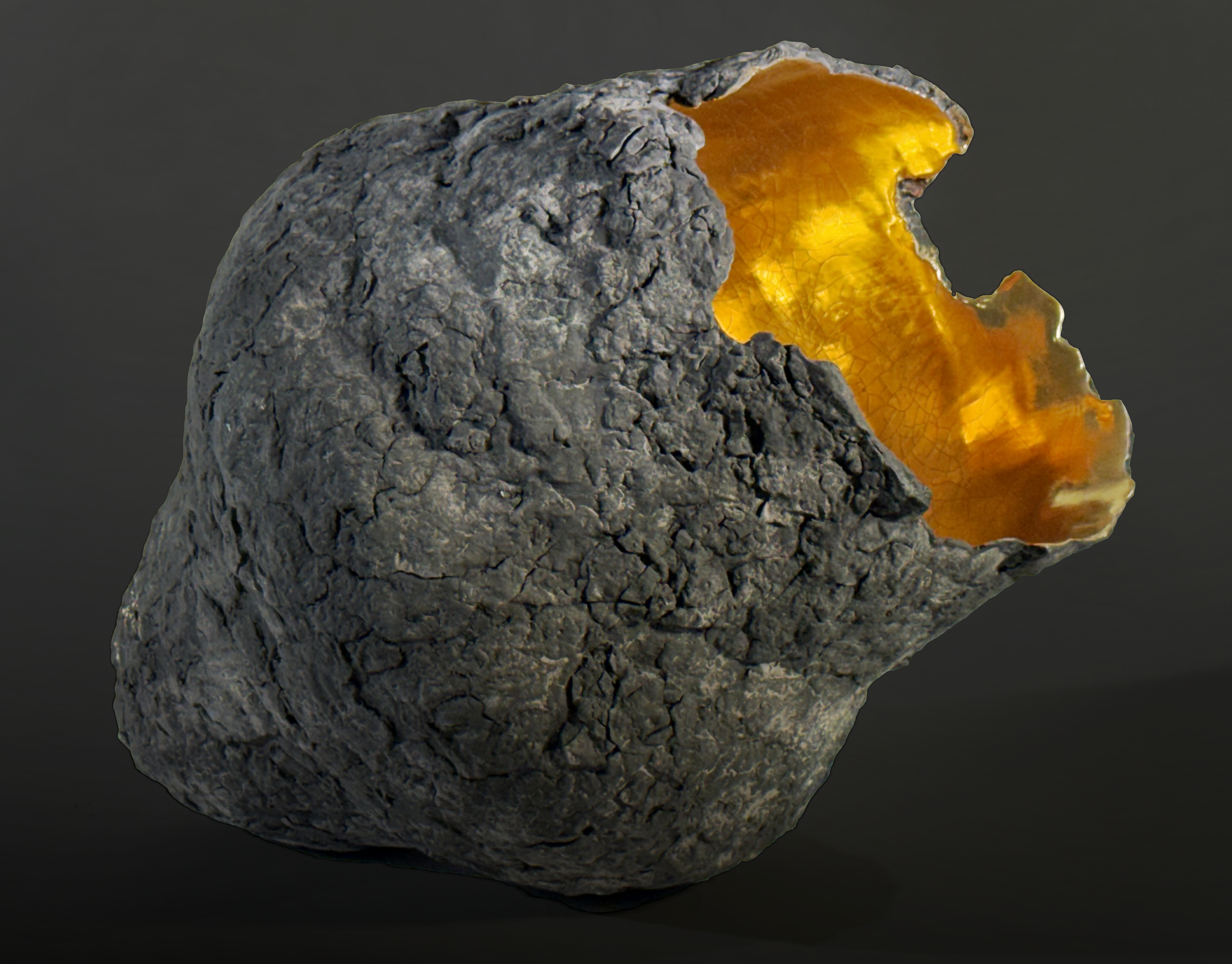 ceramic, precious metal; 2026