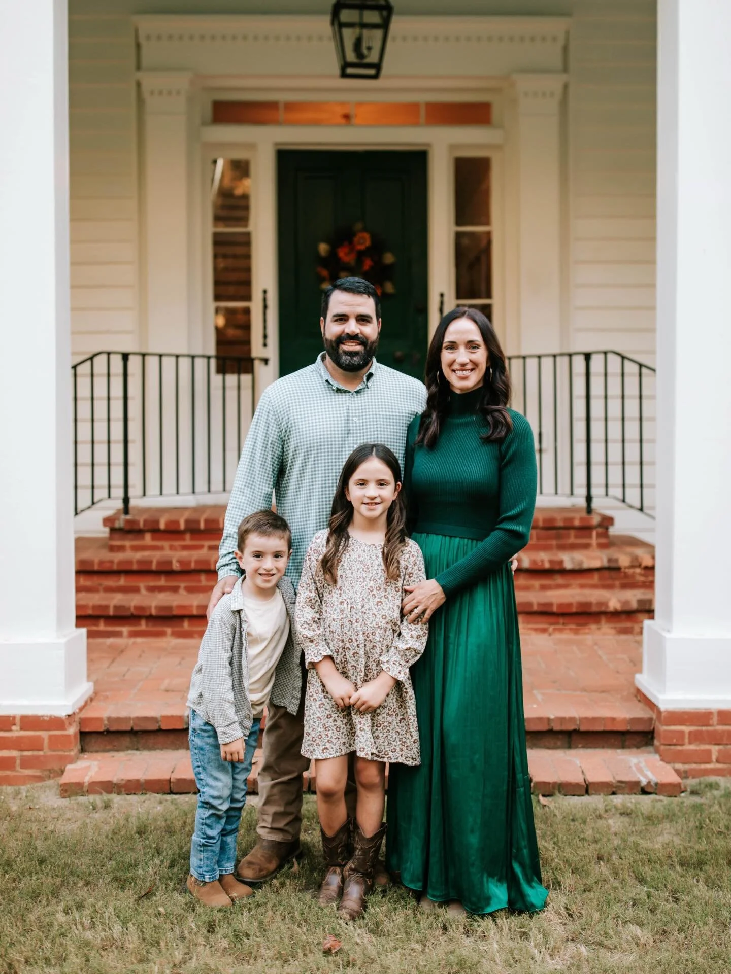 Happy Thanksgiving from our family to yours! 🤍🍂
We are truly so grateful for our first month open at The Cotton Rail. This little dream of ours has already brought so much joy, and we&rsquo;ve loved every moment of welcoming you in.
Here&rsquo;s to