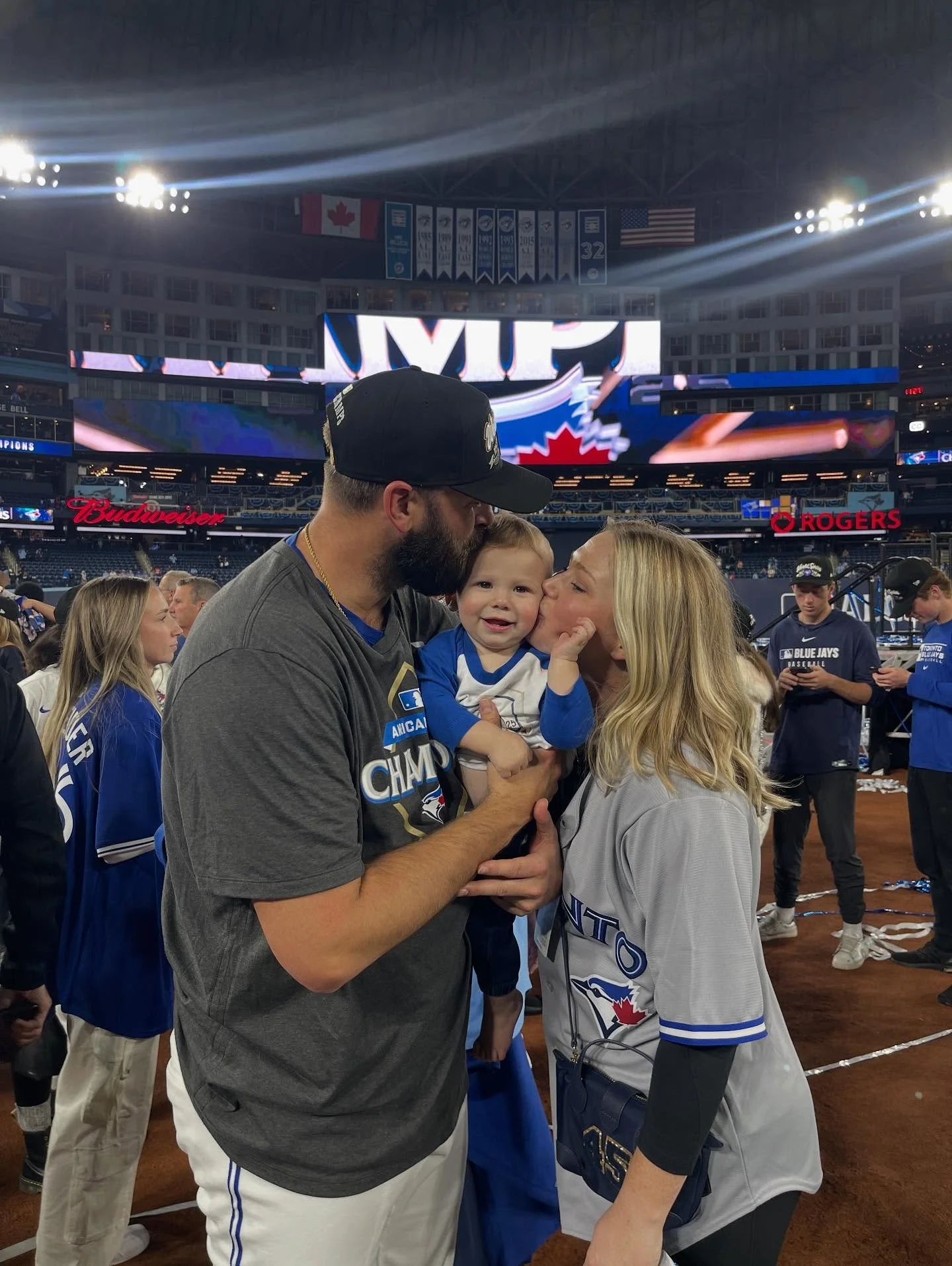 Toronto Bluejays 2025. Will go down as a special, one of a kind team.
&bull;
Though the season ended not completely as desired, they should be so proud of themselves. They showed an entire nation what love for the game looks like, teamwork, sportsman