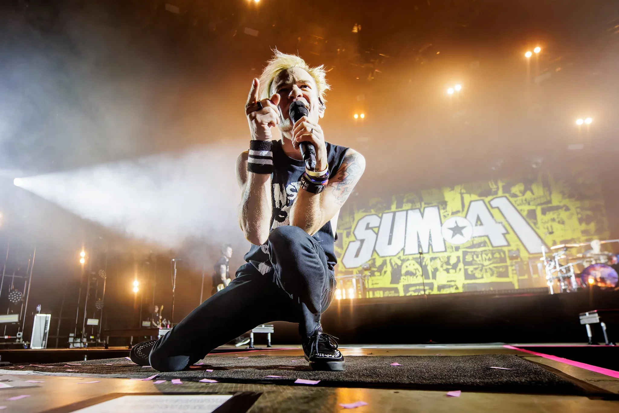 Essential Gear for Concert Photography: What's Really in My Bag