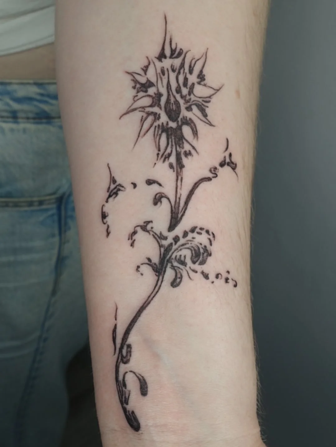 <33333
more abstract flowers please!!
tattooed at @yaba.ldn with love x
#londontattoo #flowertattoo #abstracttattoo #tattoolondon #contemporarytattooing