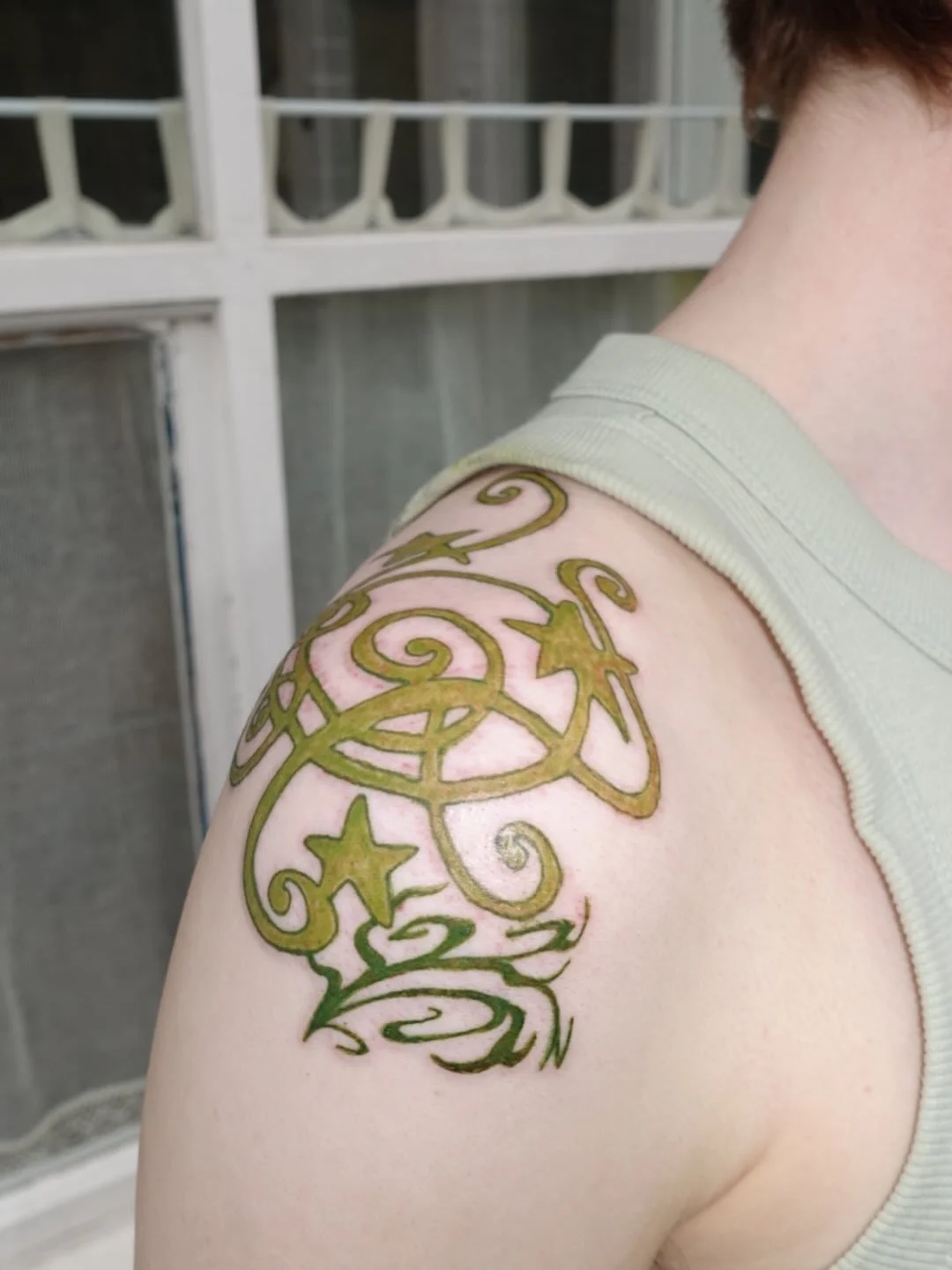 first tattoo in gorgeous greens! tysm :-)
i love it when u guys collage my designs together
#londontattoo #colourtattoo #turkishtattooartist #greentattoo #fyp whimsical whimsy abstract tattoo star spiral tattoo design custom bespoke tattoo ideas sout