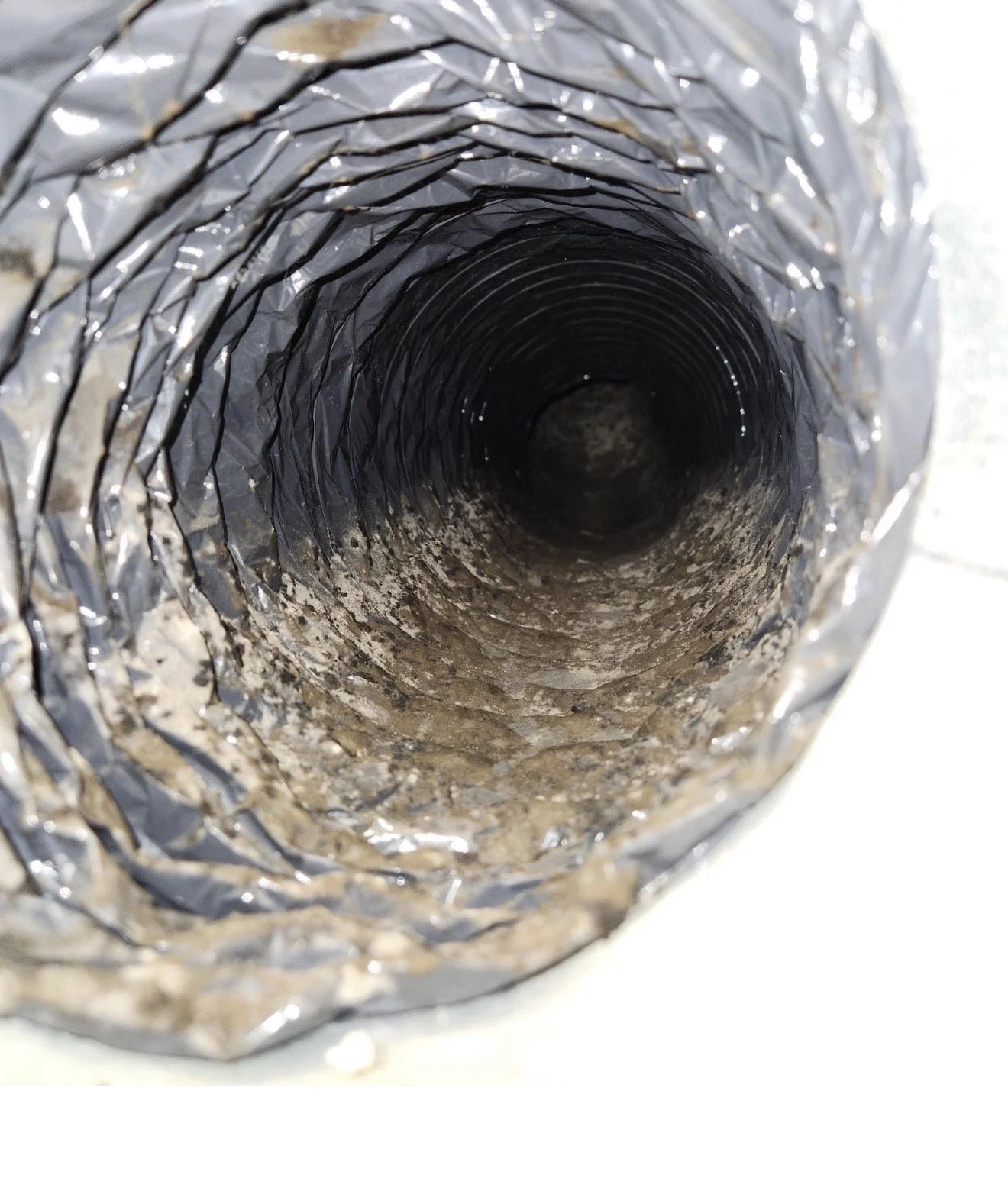 🌸 Spring Duct Cleaning: Why It’s the Best Time to Refresh Your Home’s Air
