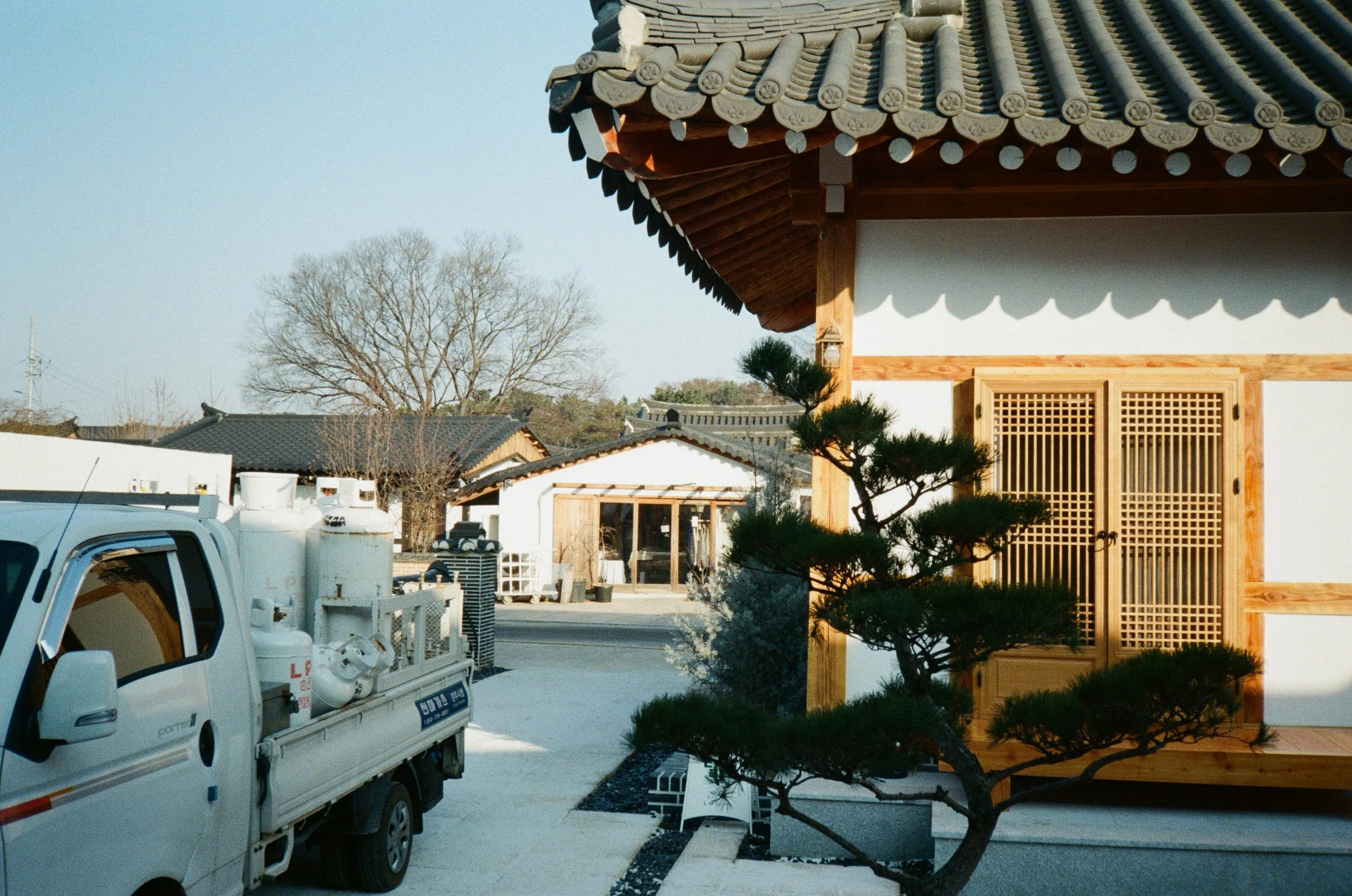 Prints Korea Winter 25-46.jpg