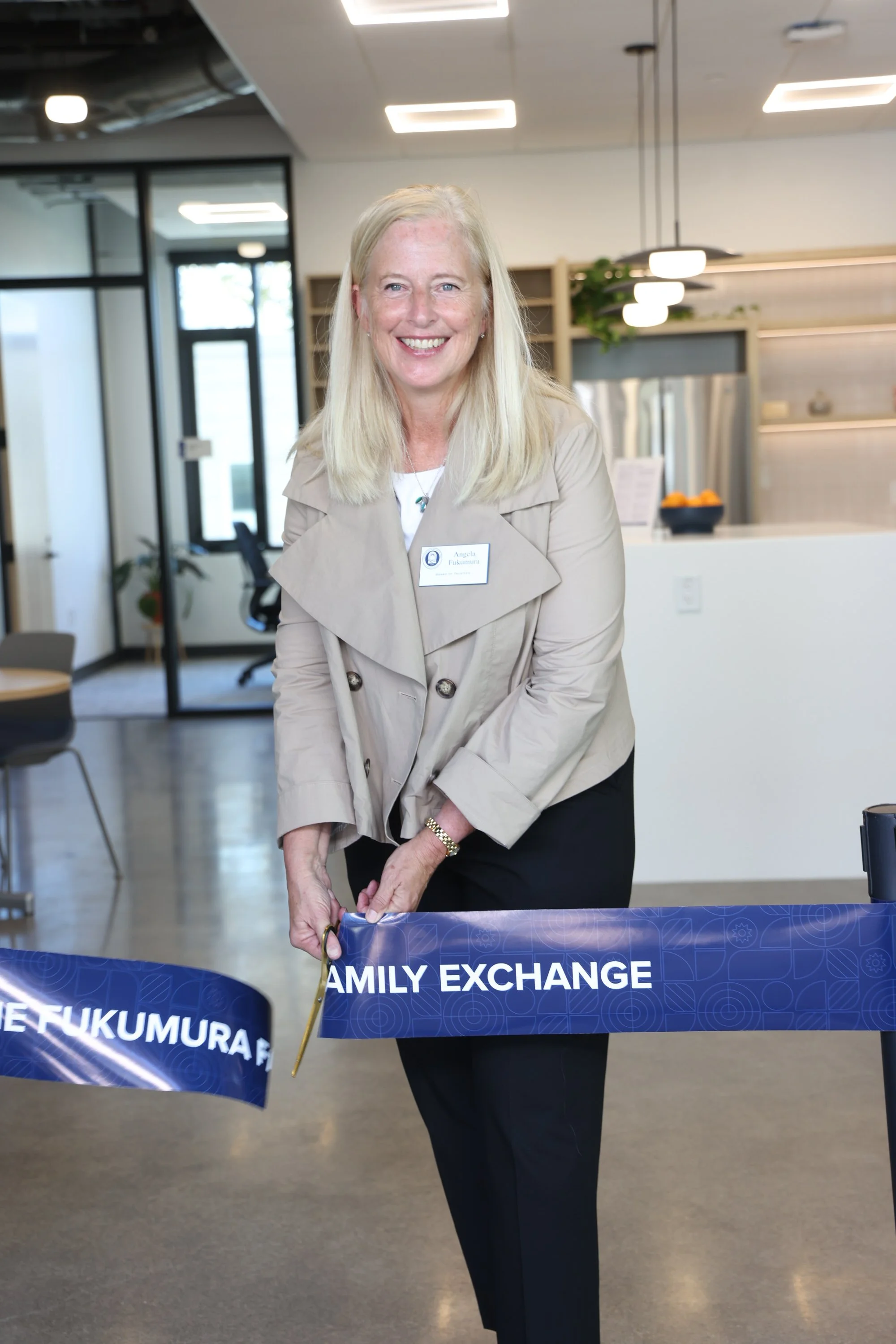 ribbon_cutting_ljcds152.JPG