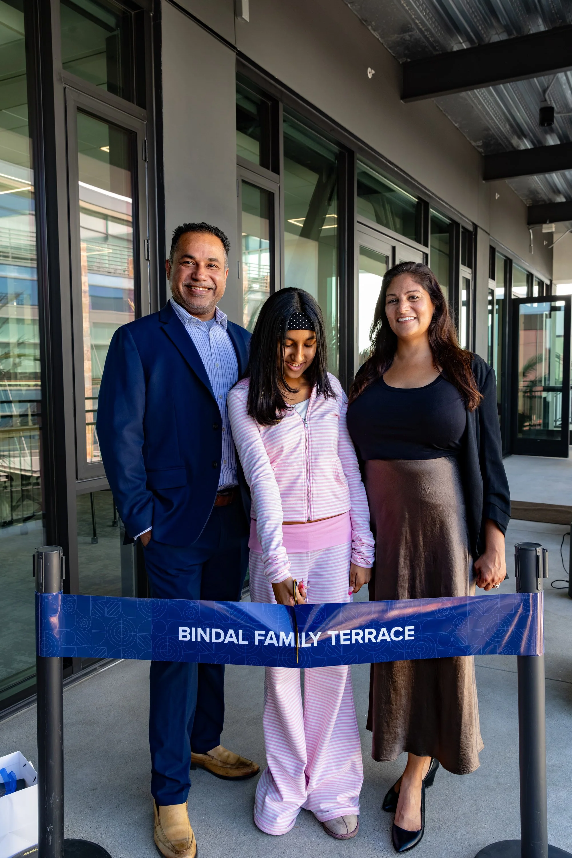 ribbon_cutting_ljcds36.jpg