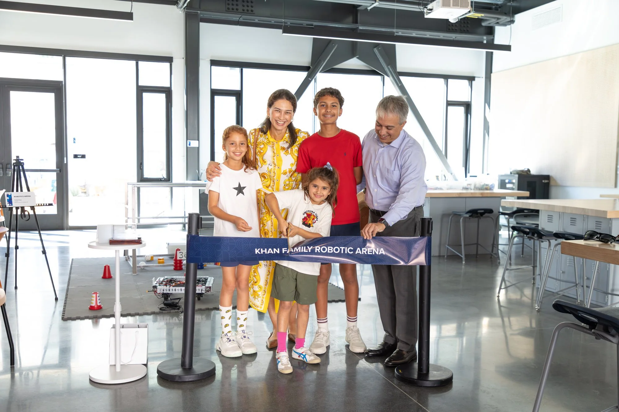 ribbon_cutting_ljcds255.jpg