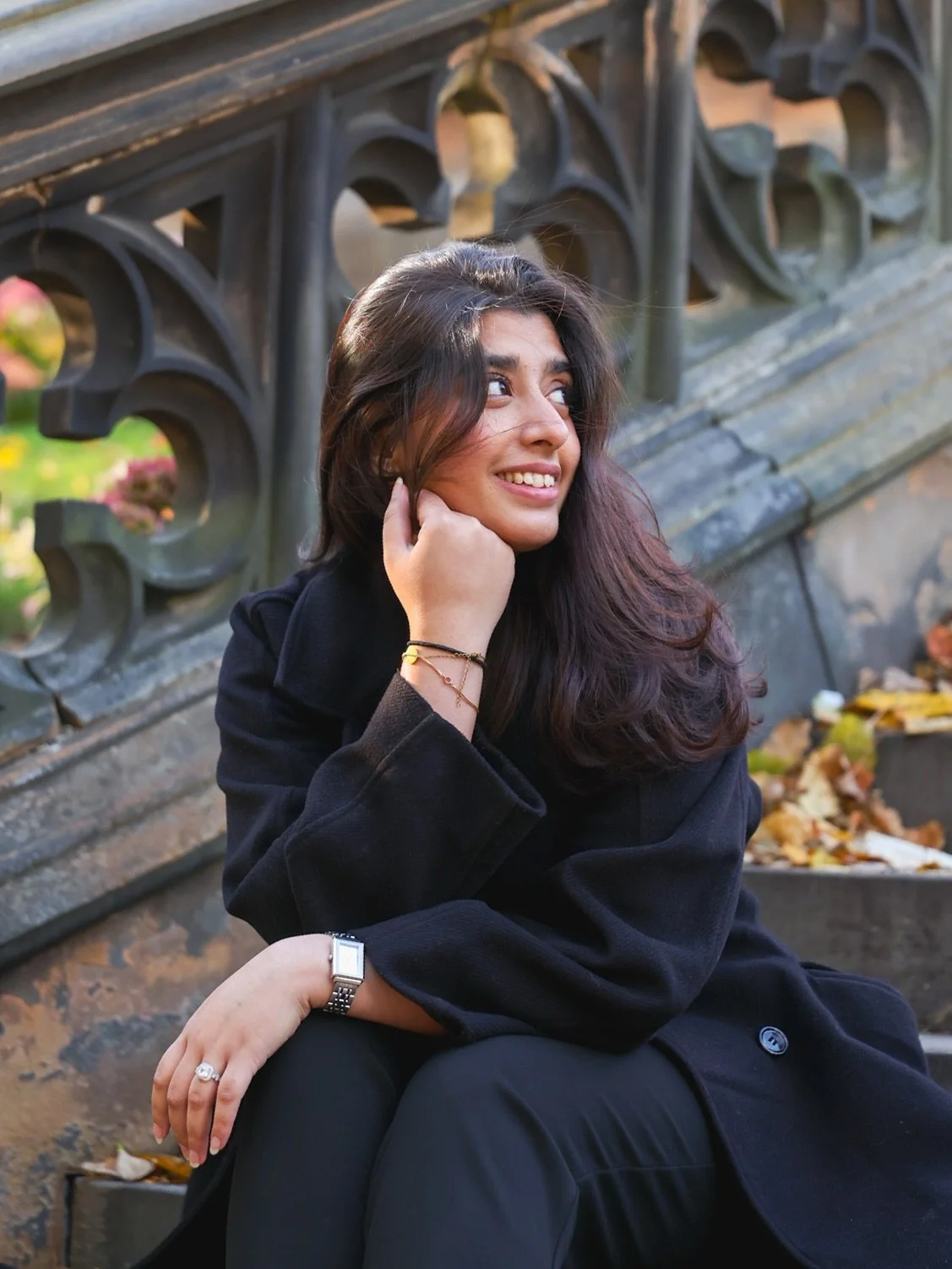 AUTUMN PHOTO SESSION AROUND EDINBURGH ⭐️
Golden leaves, soft light, and the city’s charm at its peak, it is the perfect time to capture some timeless portraits whether it is a cosy couples shoot, solo portraits, or creative content for brands.