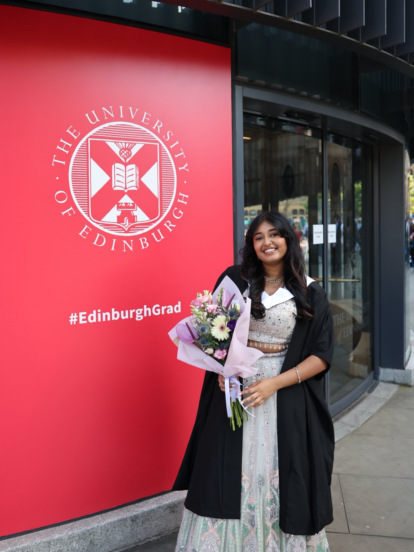 Is your graduation coming up this summer? 🎓

I have been documenting some of your graduation moments, and bookings for 2026 are now open. 

If you are graduating in Edinburgh this summer, here is when I will be shooting:
University of Edinburgh (1st