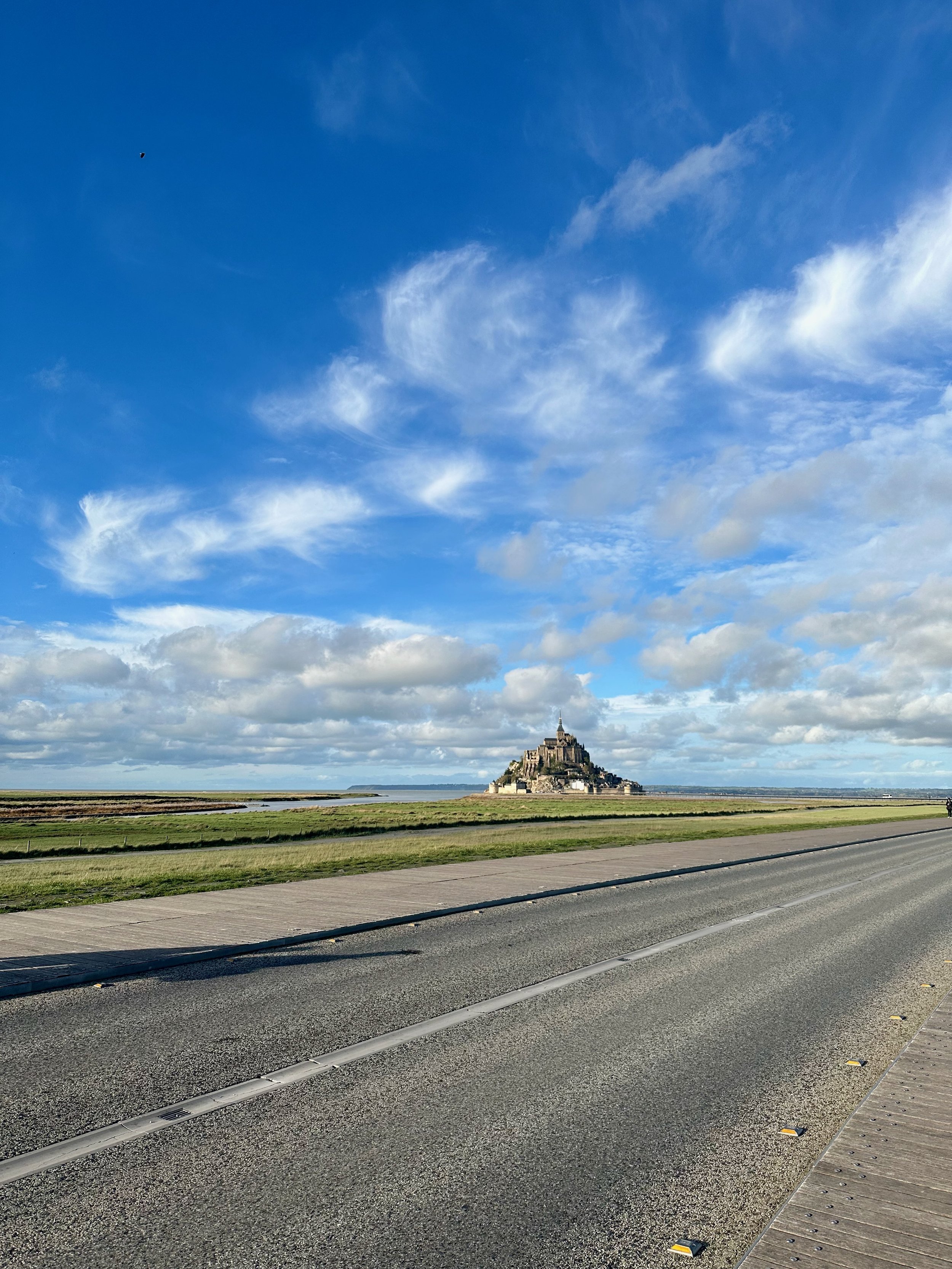 NUMINOUS France Mont Saint Michel 4.jpeg