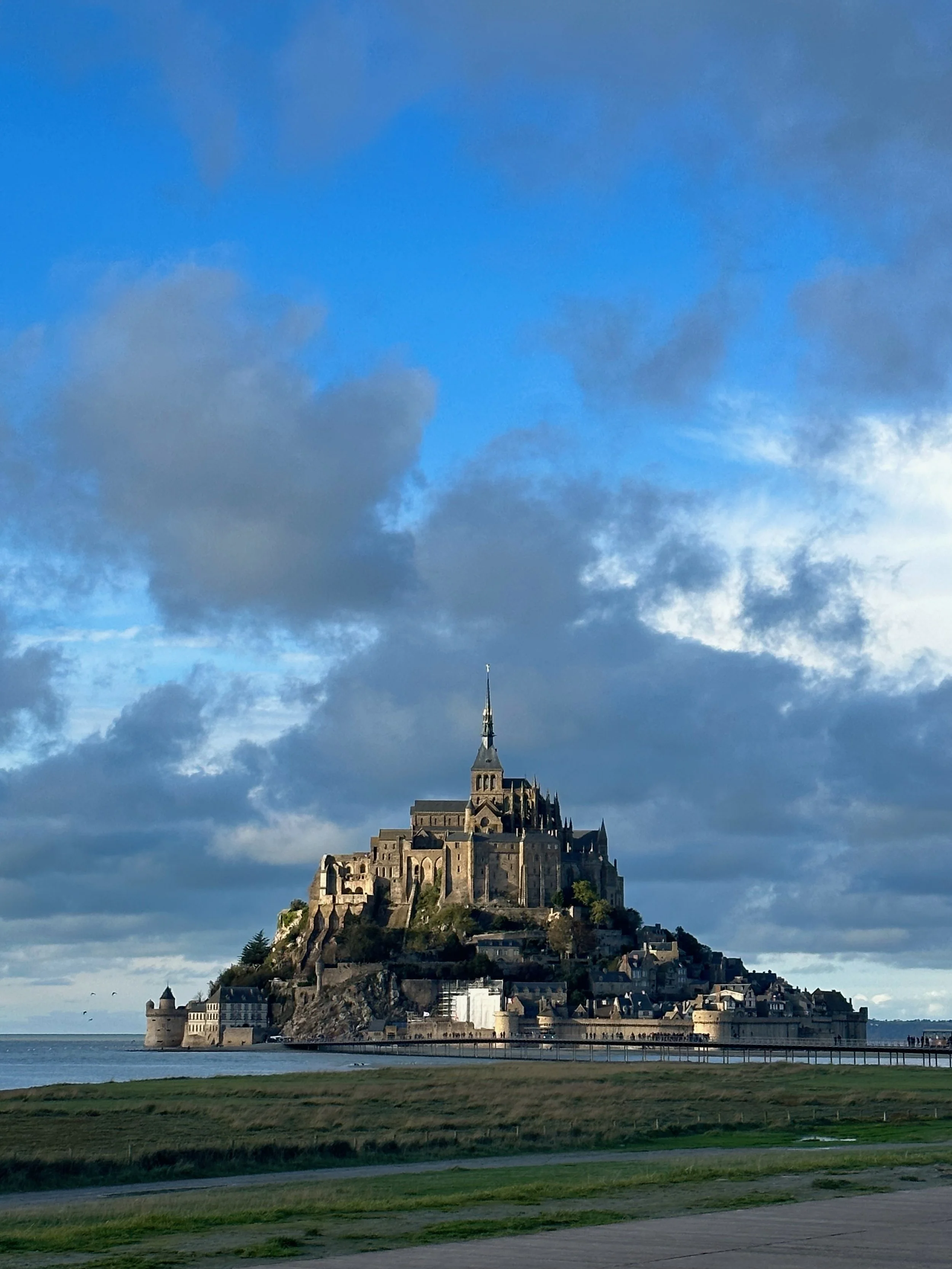 NUMINOUS France Mont Saint Michel 6.jpeg