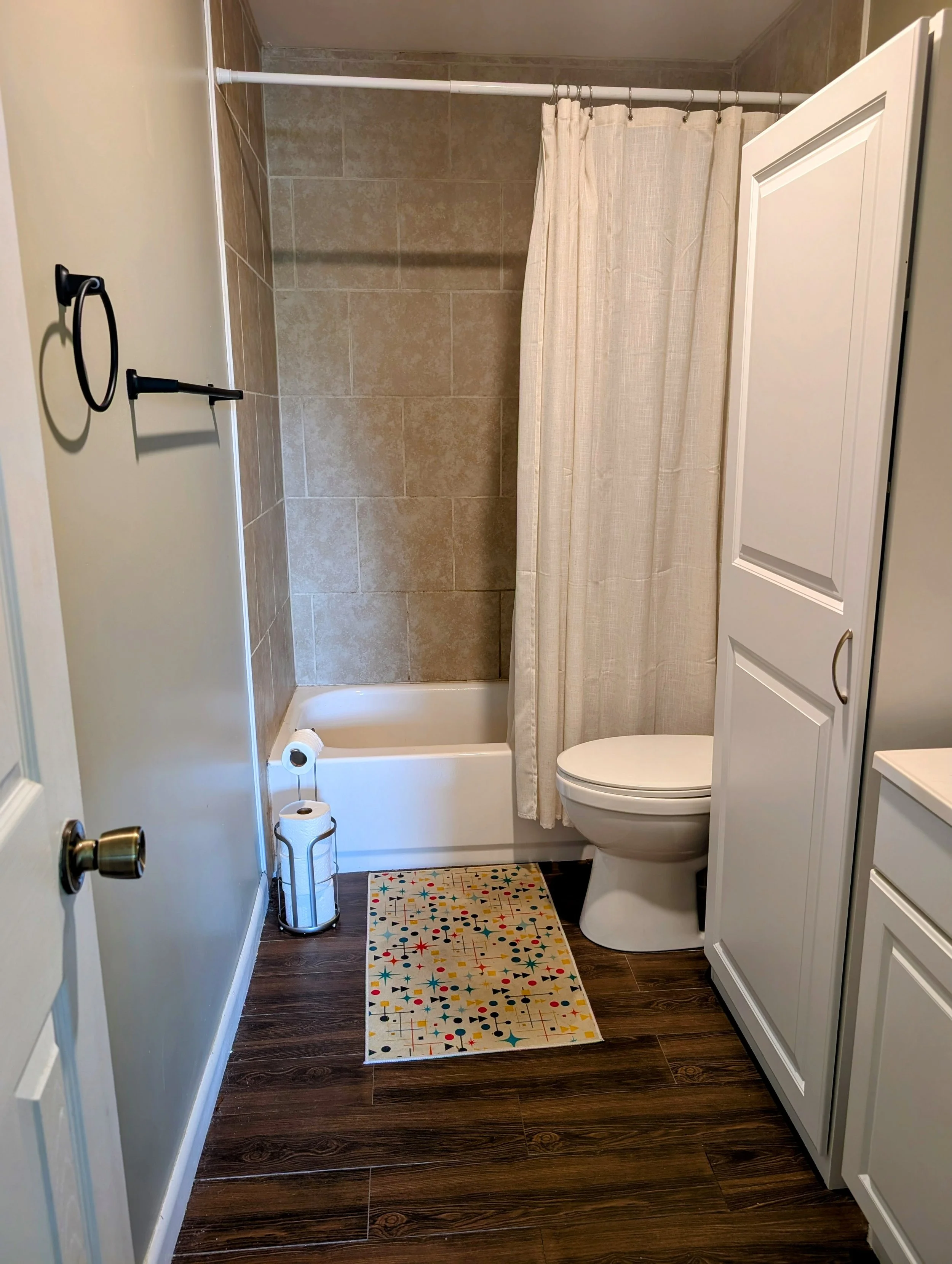 master bathroom.jpg