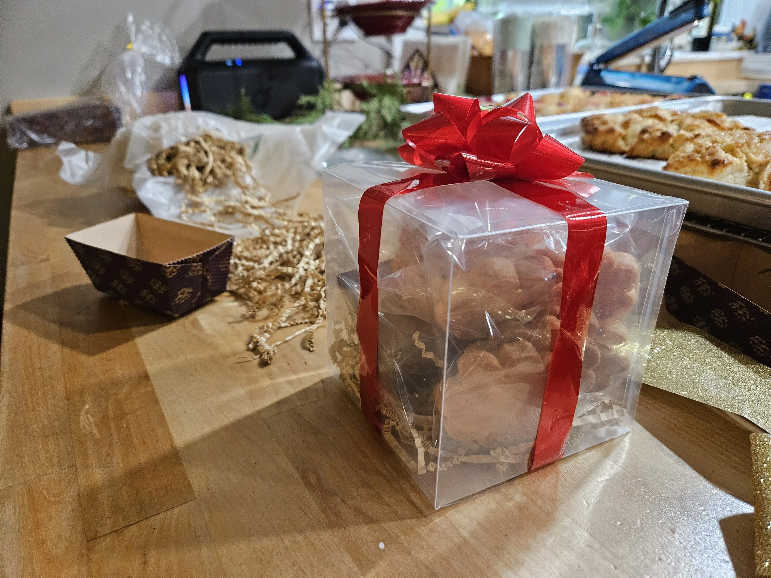 Pop Up Sale Gift Box