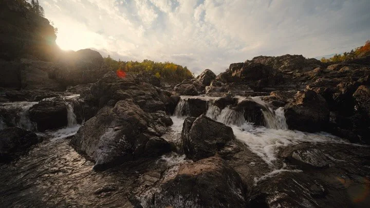 A few scenes from last week&rsquo;s shoot in Newfoundland:

1. Nonosabasut Rock, Grand Falls-Windsor with the @schneiderkreuznachcine 14-24mm f2.8
2. Pouring gold bars with the @sonyalpha 28-70mm f2
3. Flying over mining trucks with the @dji Mini 4 P
