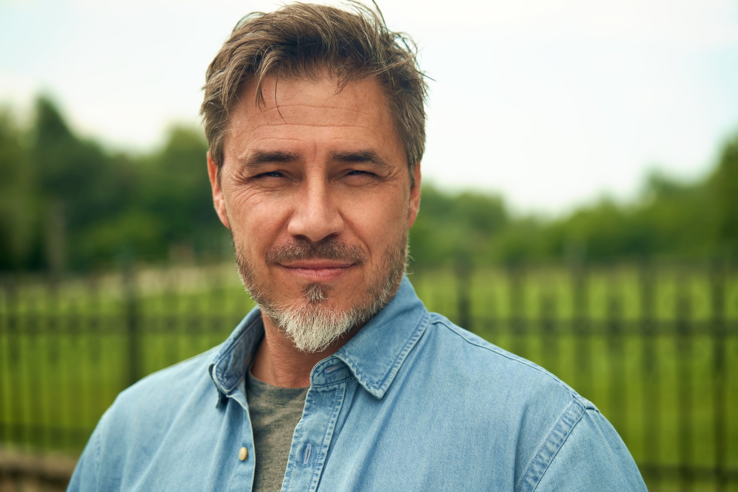 Outdoor portrait of gentleman in his 40's