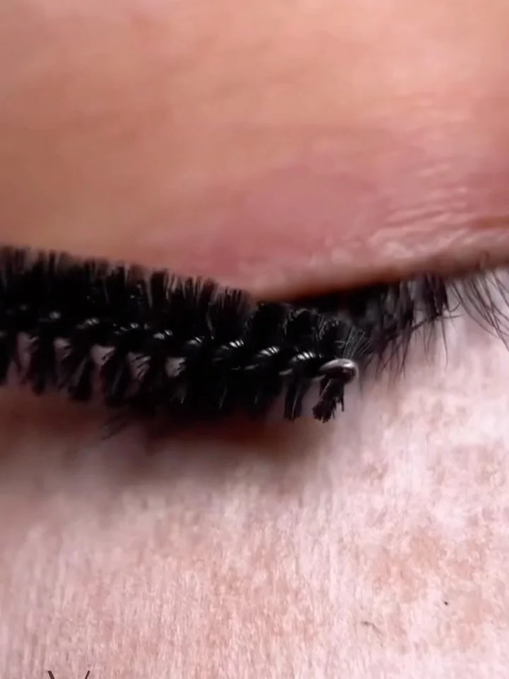 Este 2026, comienza Certific&aacute;ndote con valides oficial y honra tu experiencia y trabajo como 𝑳𝒂𝒔𝒉𝒊𝒔𝒕𝒂. En YR Centro de Capacitaci&oacute;n de Excelencia te brindamos todo el acompa&ntilde;amiento para que logres tu Certificaci&oacute;n