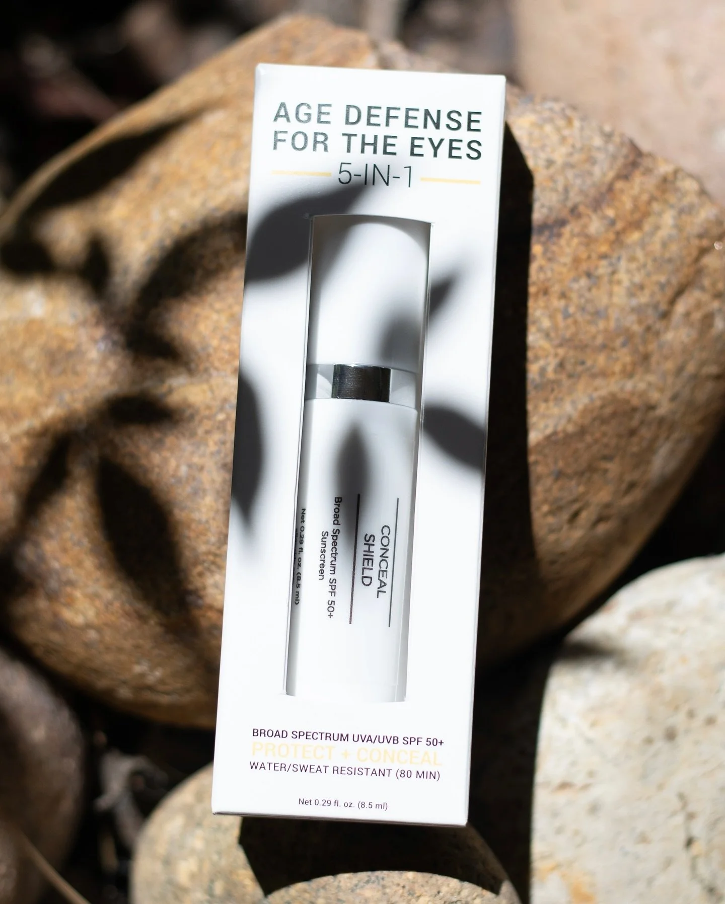 ☀️Conceal Shield☀️ definitely a MUST HAVE product this summer! Broad spectrum SPF 50+ mineral eye treatment featuring 5-in-1 age defense for the eye area, providing superior protection and correction against visible signs of aging. This product has a