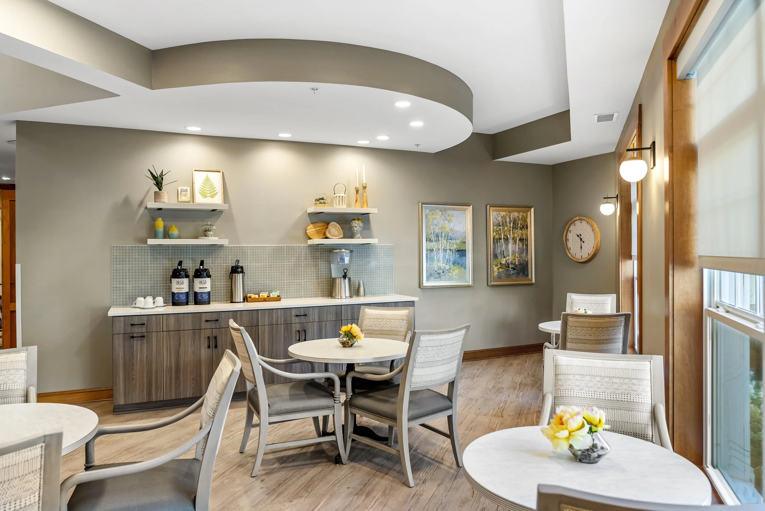 Amira Choice of Roseville