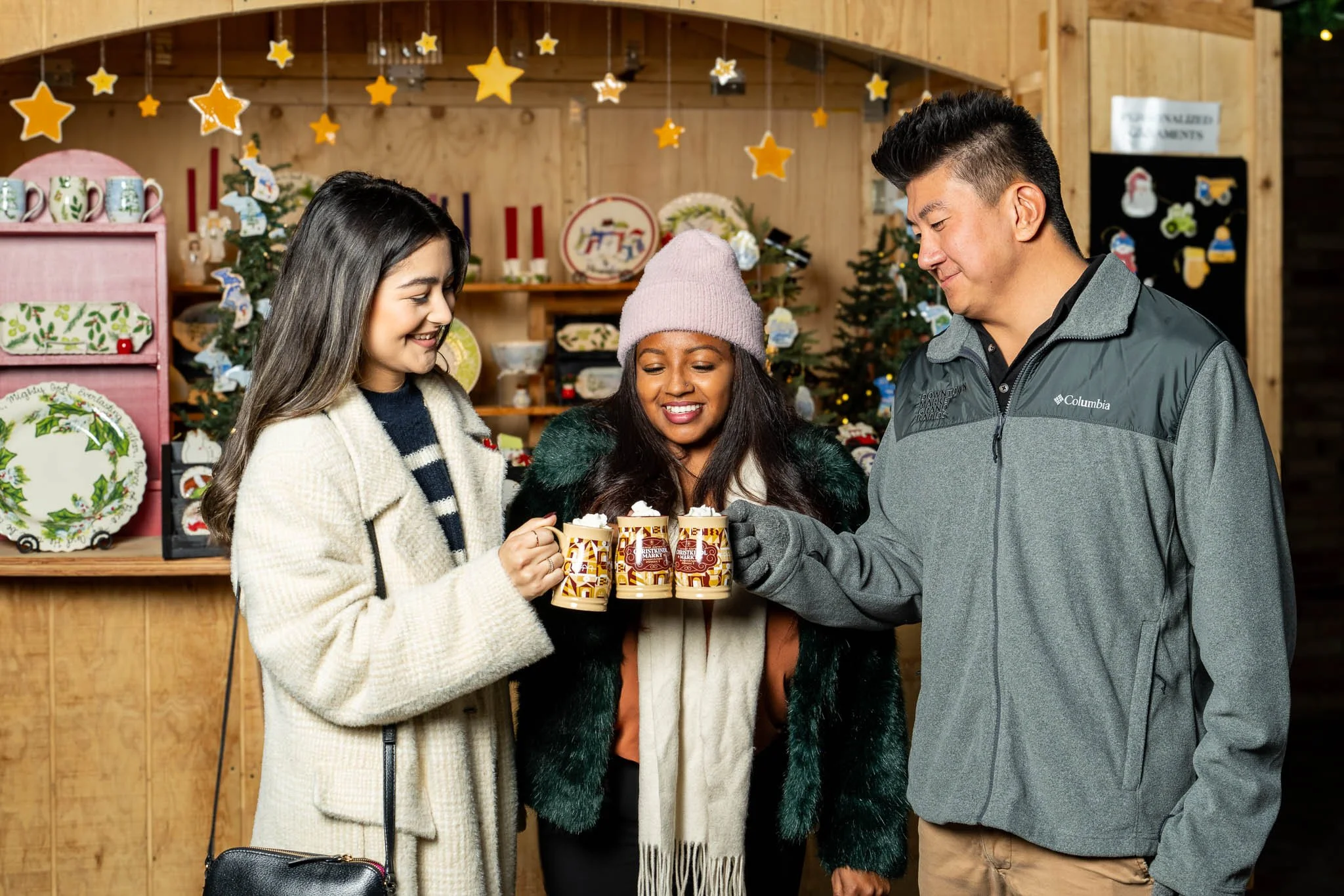EXGR-ChristkindlPromo-101023-164-Edit.jpg