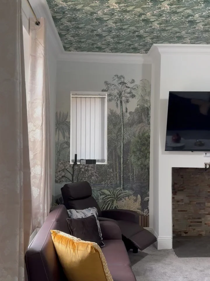 Seems fitting on a Friday afternoon to introduce our party house set up! ⭐️ 💥 

Somethjng slightly different from our usual set ups and this hasn&rsquo;t been our usual quick turn around. The team have worked SO hard (wallpapering ceilings certainly