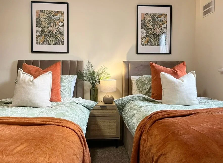 What difference can we make to your existing set up? Let us show you 👀 

Swipe ➡️ to see the befores 

The client opted for a partial furniture install from us and an interior pack to bring their property up to speed 📈 

We can do as much or as lit