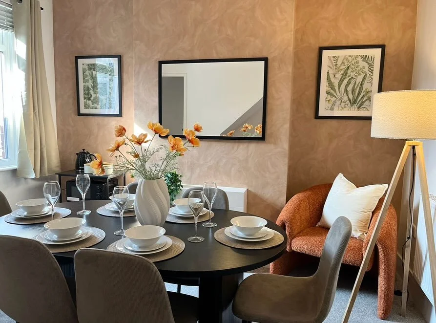 Absolutely LOVE how this SA has come together! 😍

The team panelled, wallpapered and furnished this 2 bed in Wrexham and we are obsessed 🤩 

It&rsquo;s been a busy first day back after the long weekend! Please bare with us as we work through enquir