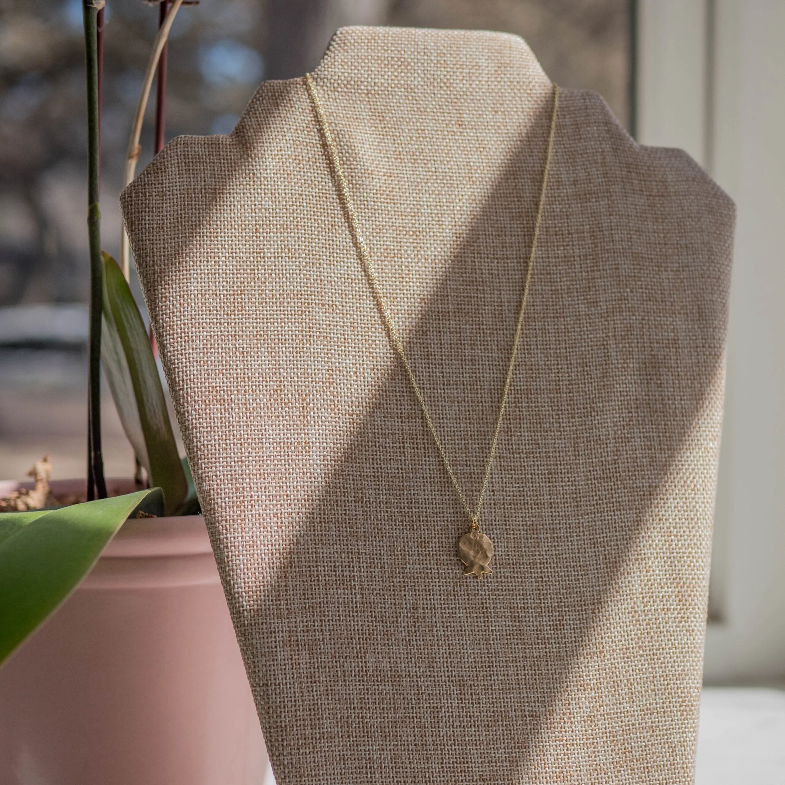 Rita - Pomegranate Jewelery Set 1 - 1a.jpg