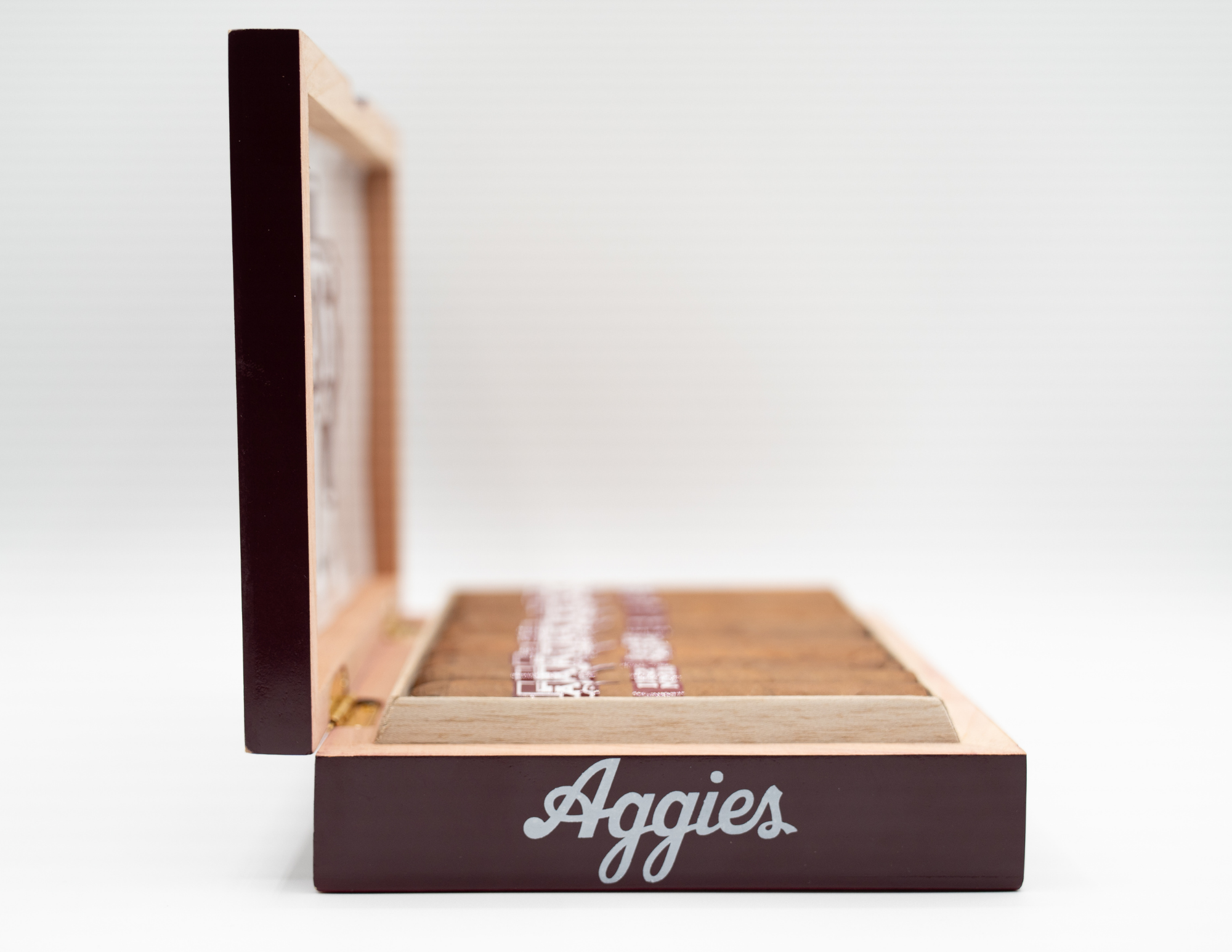 Product Photography & Design: Texas A&M Cigar Collection