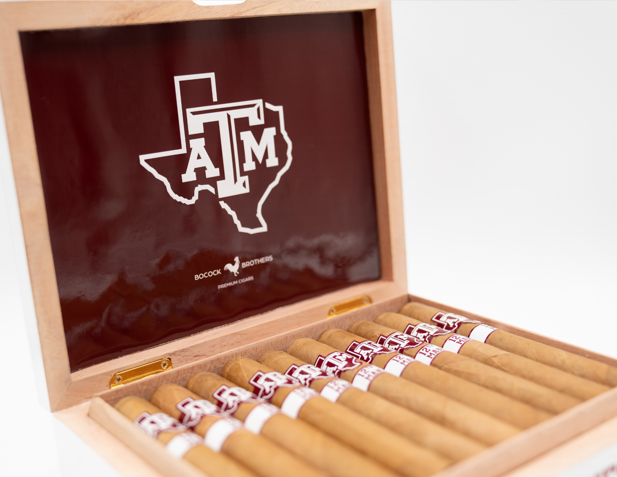 Product Photography & Design: Texas A&M Cigar Collection Box