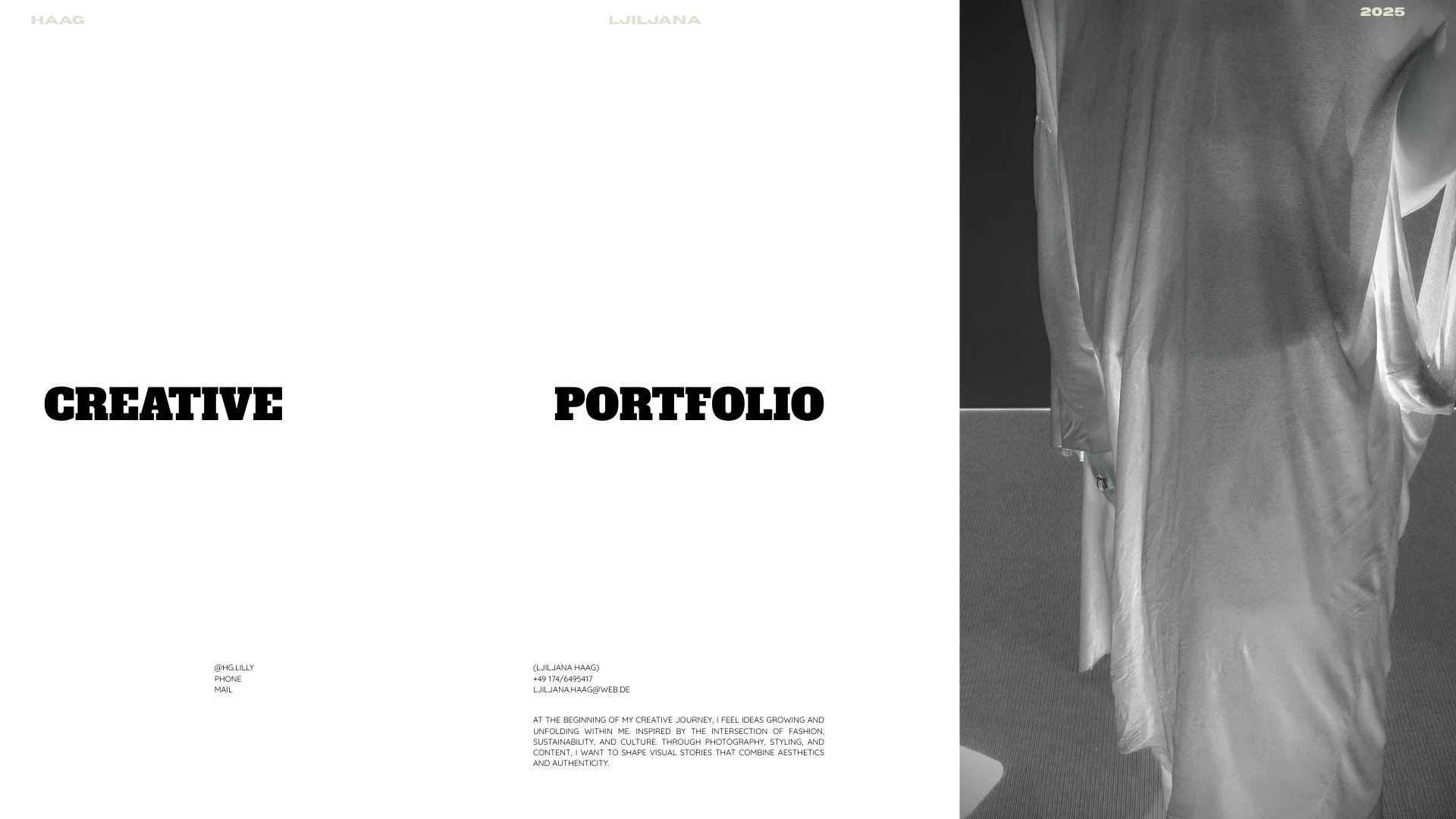 Ein Design-Portfolio-Cover mit den Worten 'CREATIVE' und 'PORTFOLIO' in großen, fetten Buchstaben. Es enthält Kontaktinformationen und einen kurzen Text über die kreative Reise der Designerin, Liljana Haag. Das Bild ist in Schwarz-Weiß gehalten, mit 