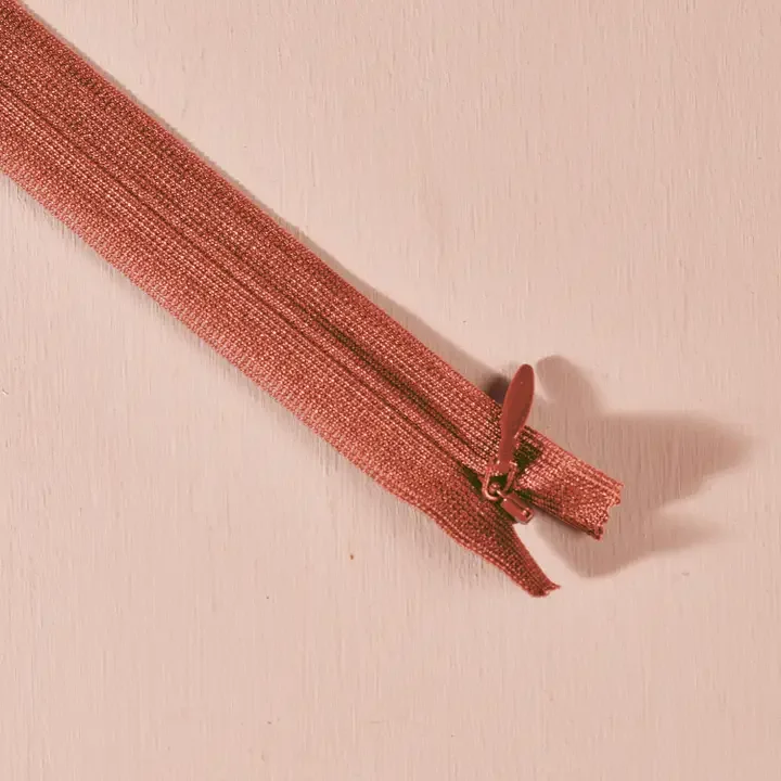 invisible zipper 40 cm chestnut.webp