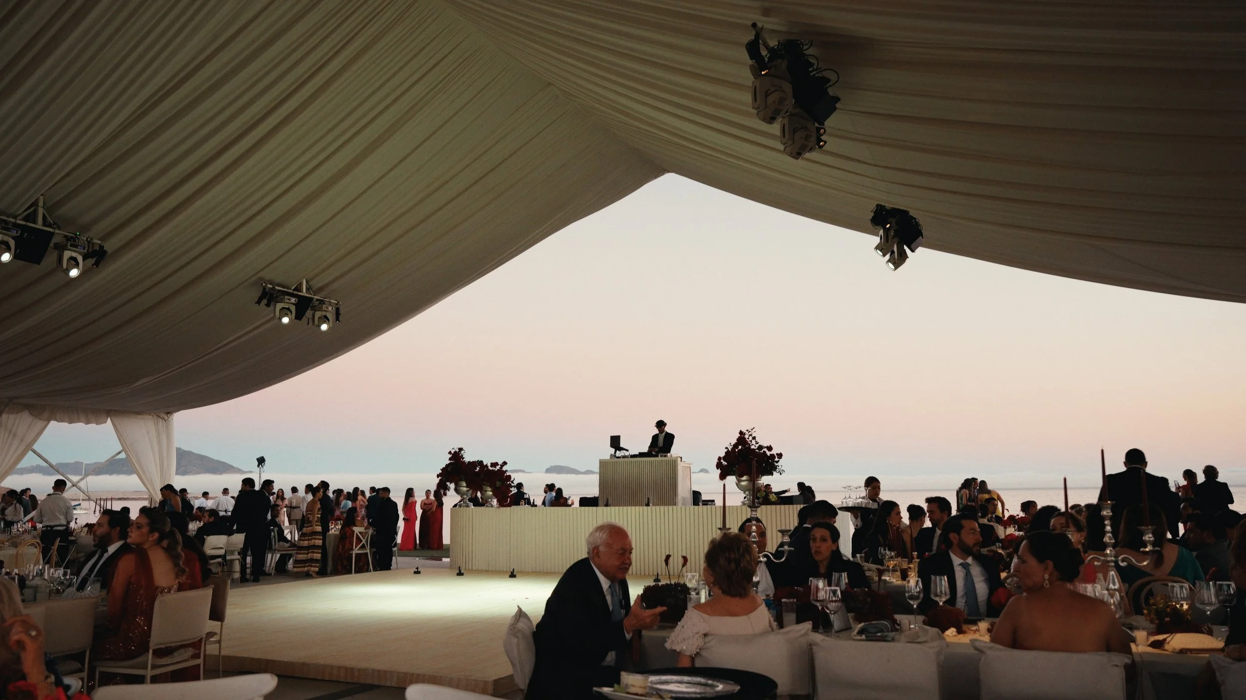 María Paula & Manuel wedding in San Carlos, Sonora, filmed by Villa Films