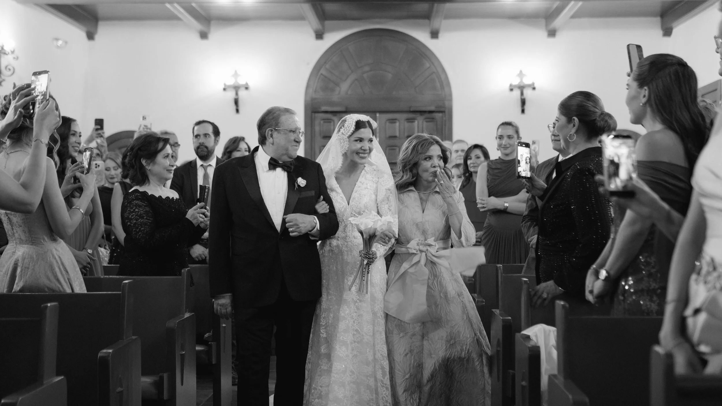 Fátima & Diego wedding in Hermosillo, Sonora, filmed by Villa Films