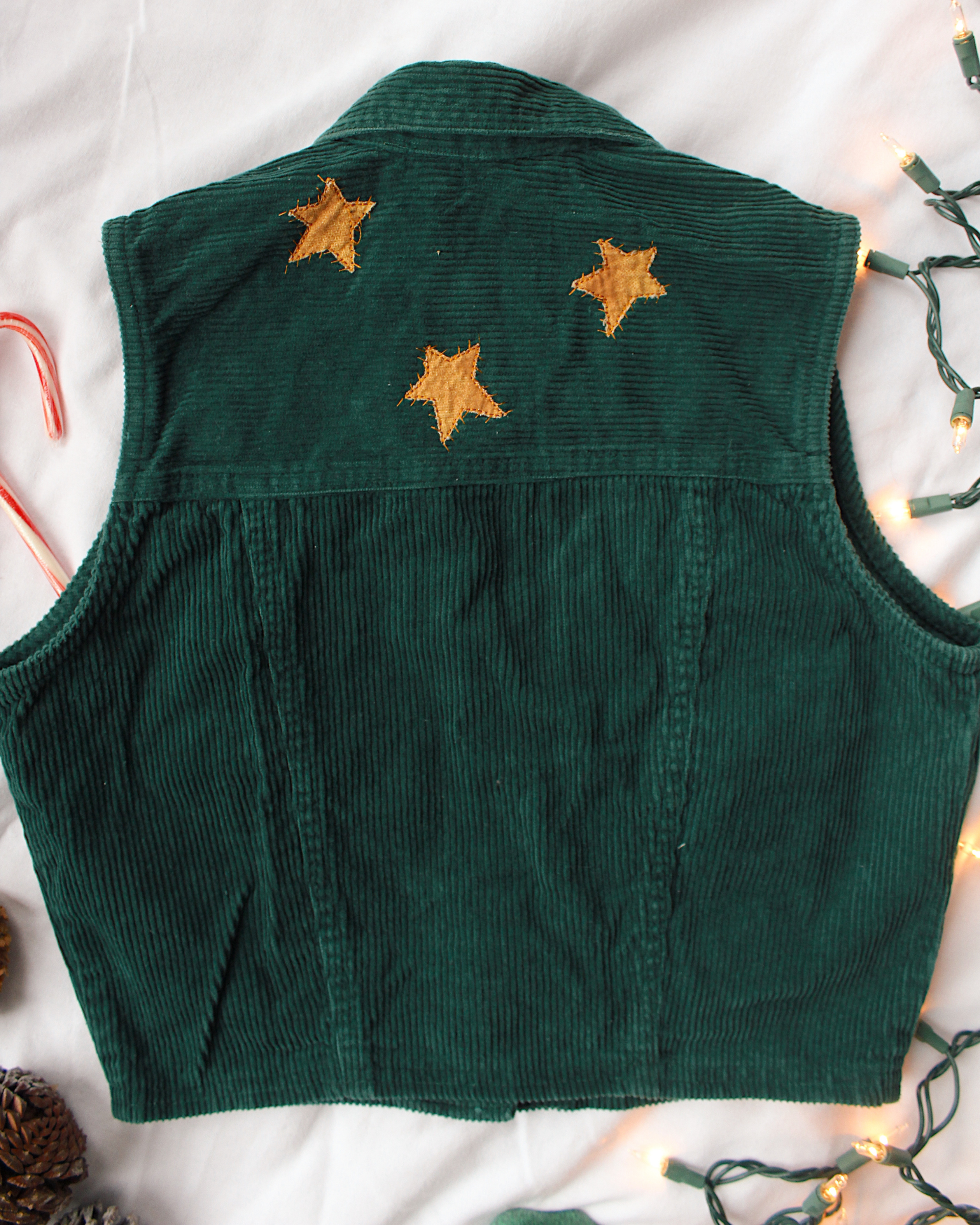 Storybook Vest - Kids Small3.png