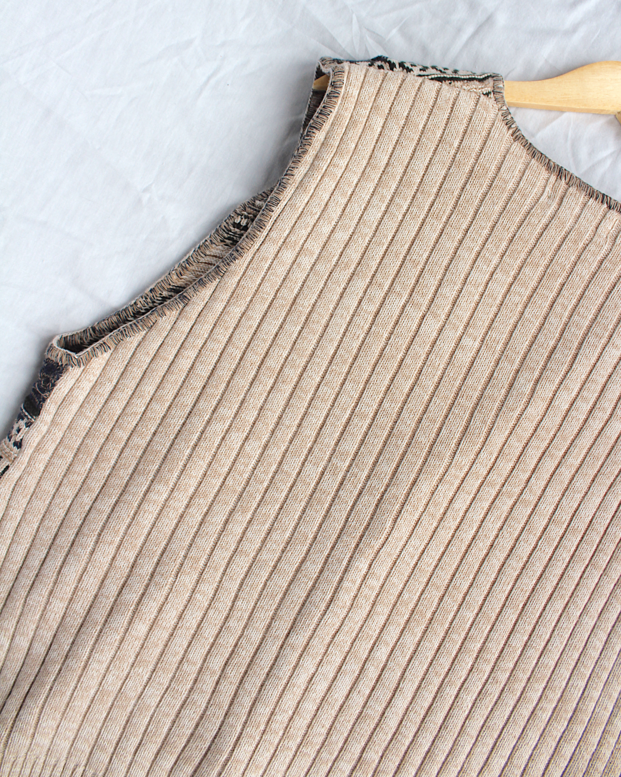 Chandler Sweater Vest - XL5.png