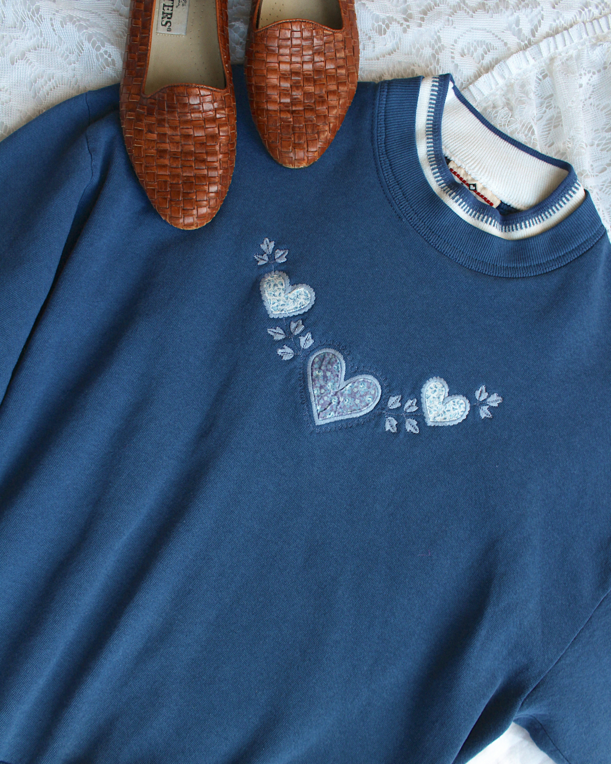 Heartstrings Pullover - Large5.png