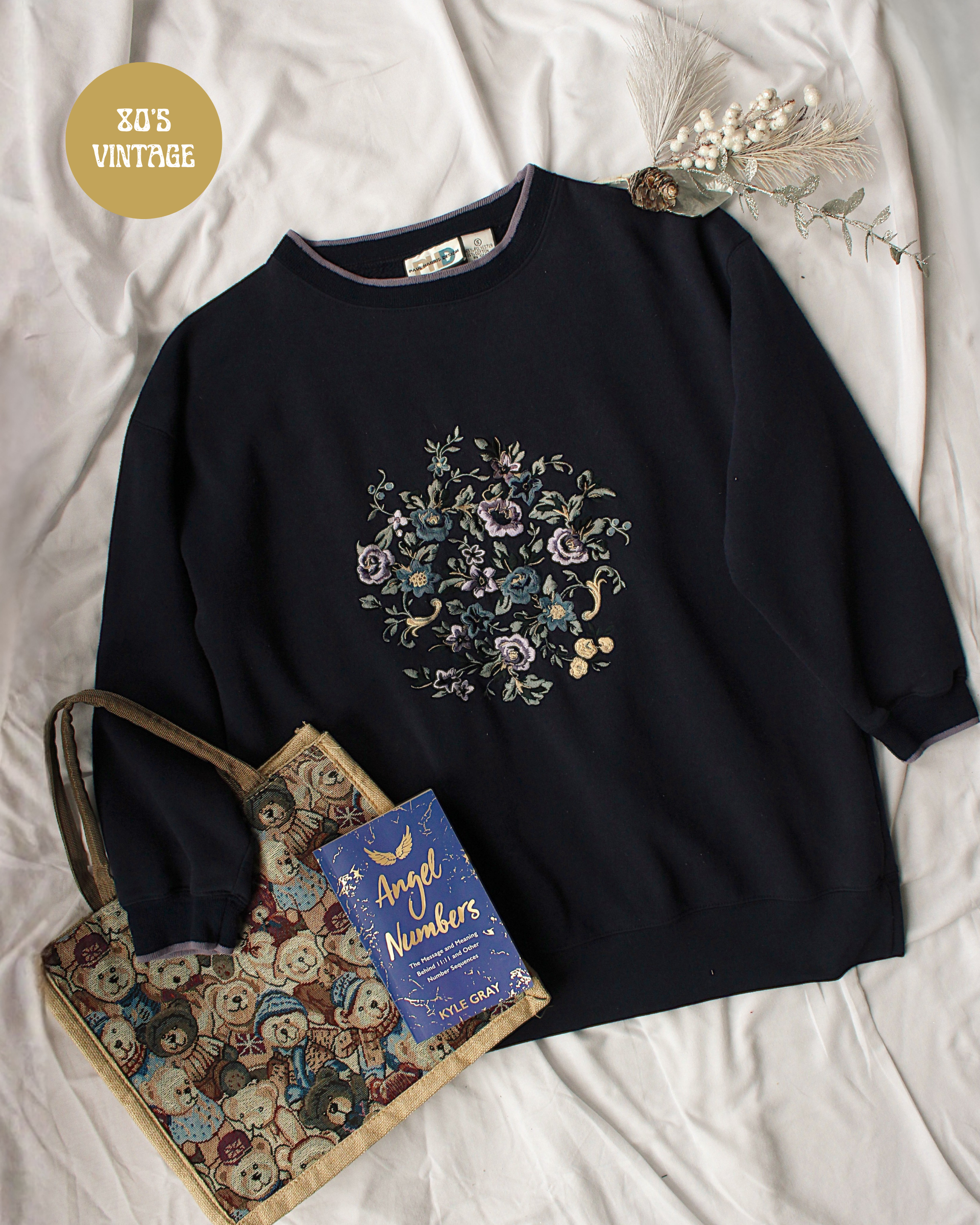 Knova Knit Pullover - Small3.png