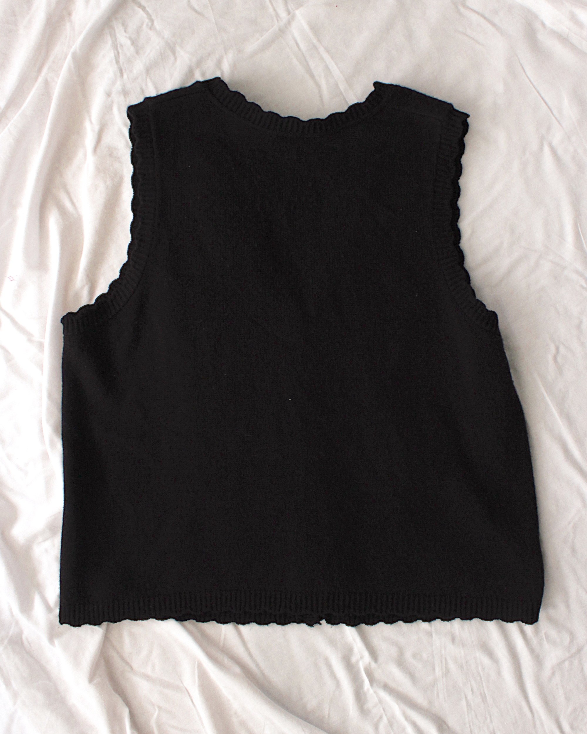 Hollyberry Sweater Vest - 1X6.png