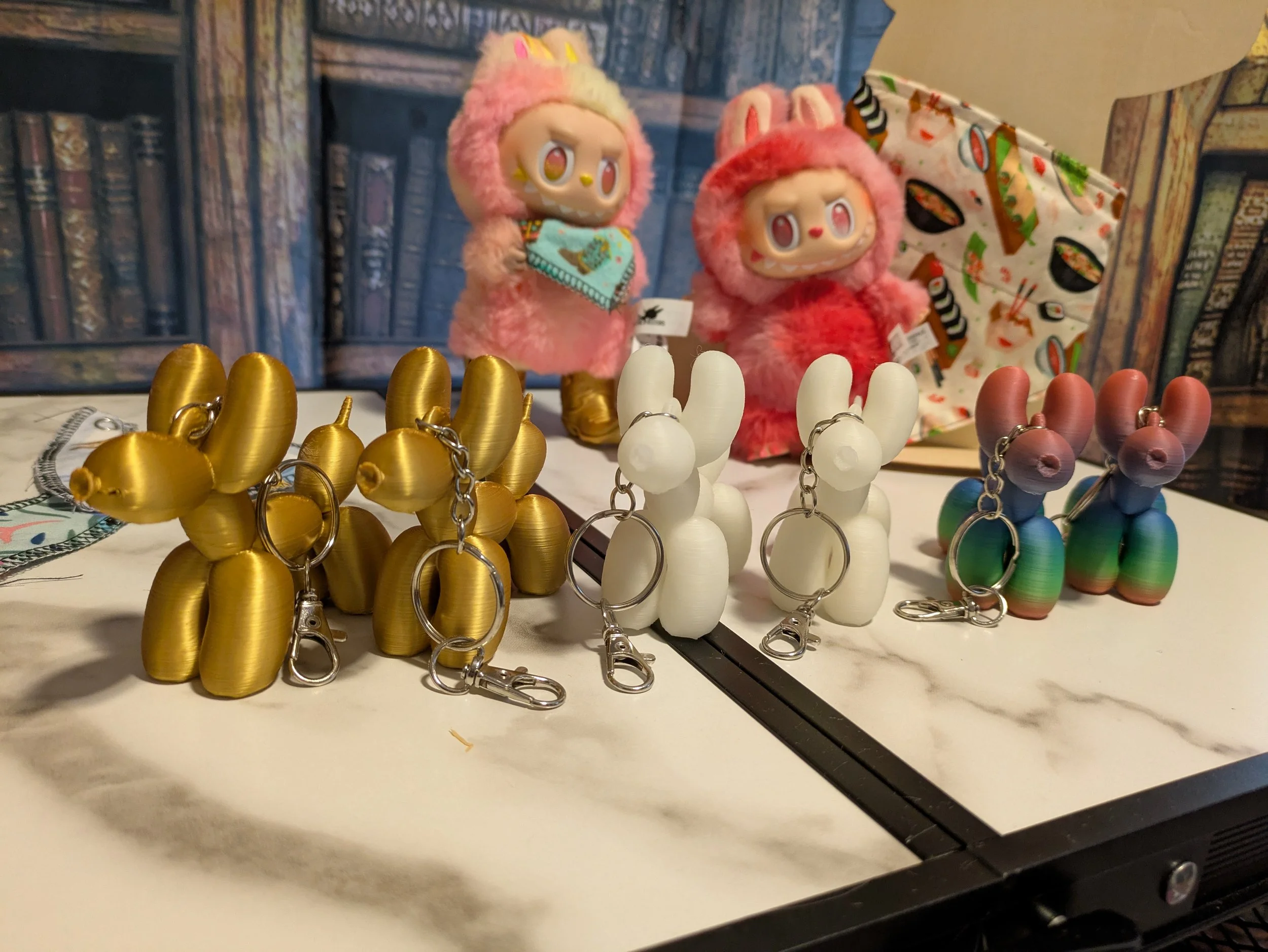 3D printed balloon dog keychains