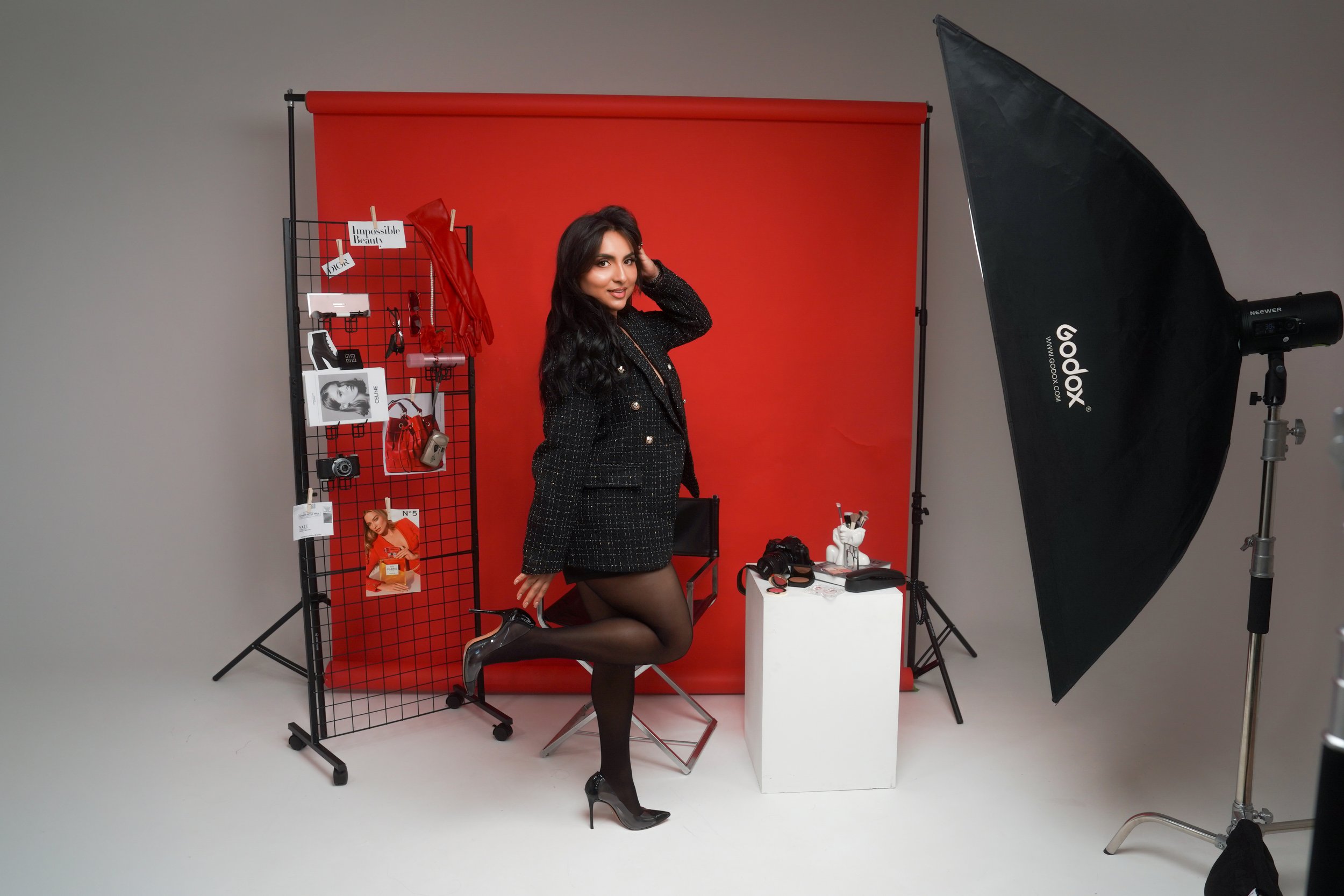 Cels Glam Studio makeup artist Celina Arceo in her Kent WA studio